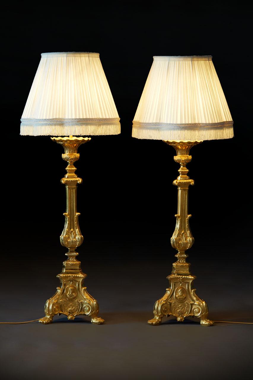 Pair of Gilded Bronze Candlesticks with Saint Decoration, 19th Century For Sale 5