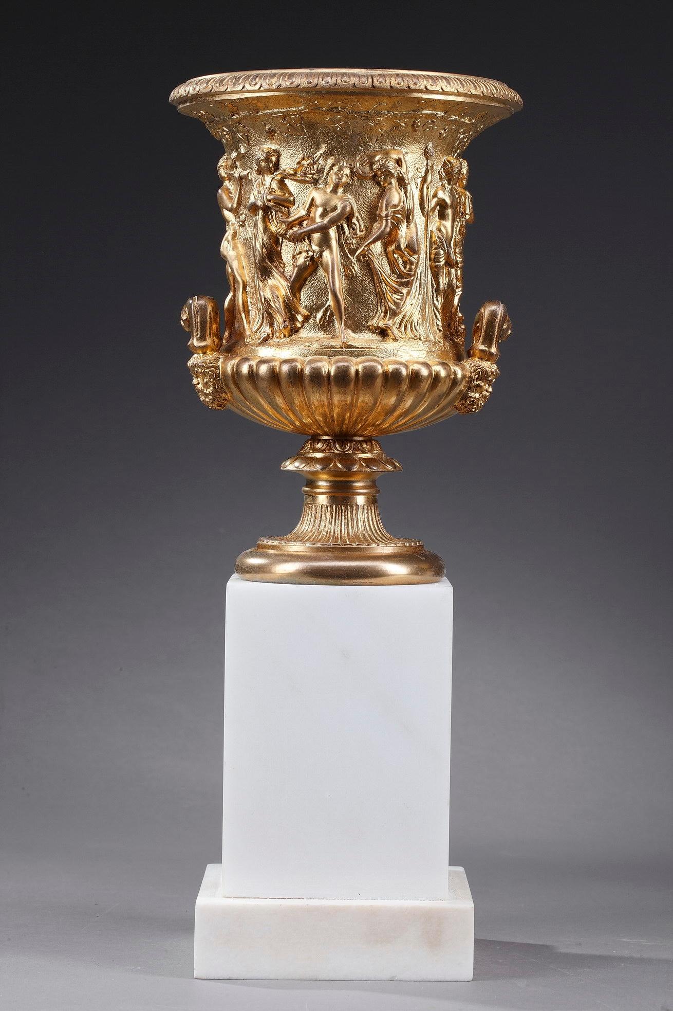 19th Century Pair of Gilded Bronze Medici Vases with Antique Decoration