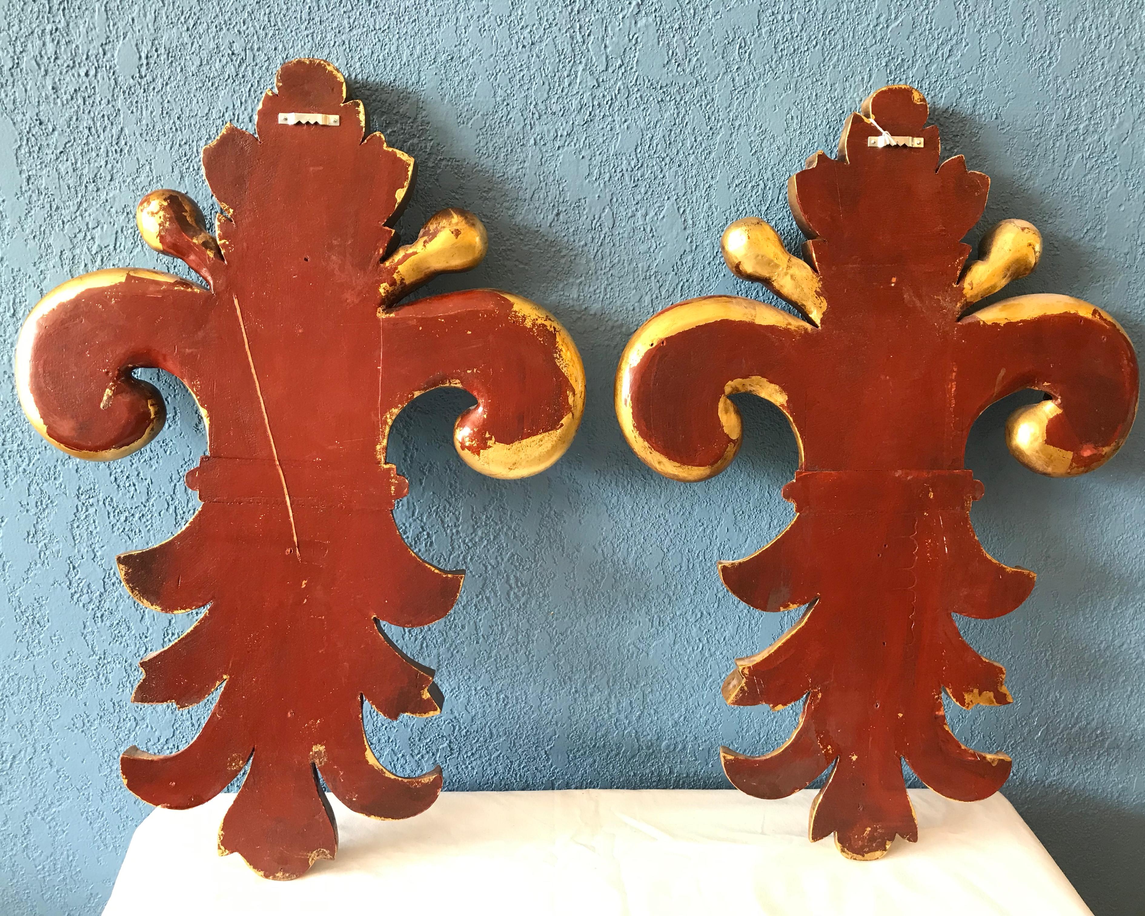 Pair of Gilded Carved Wood Wall Mount Fleur De Lis 4