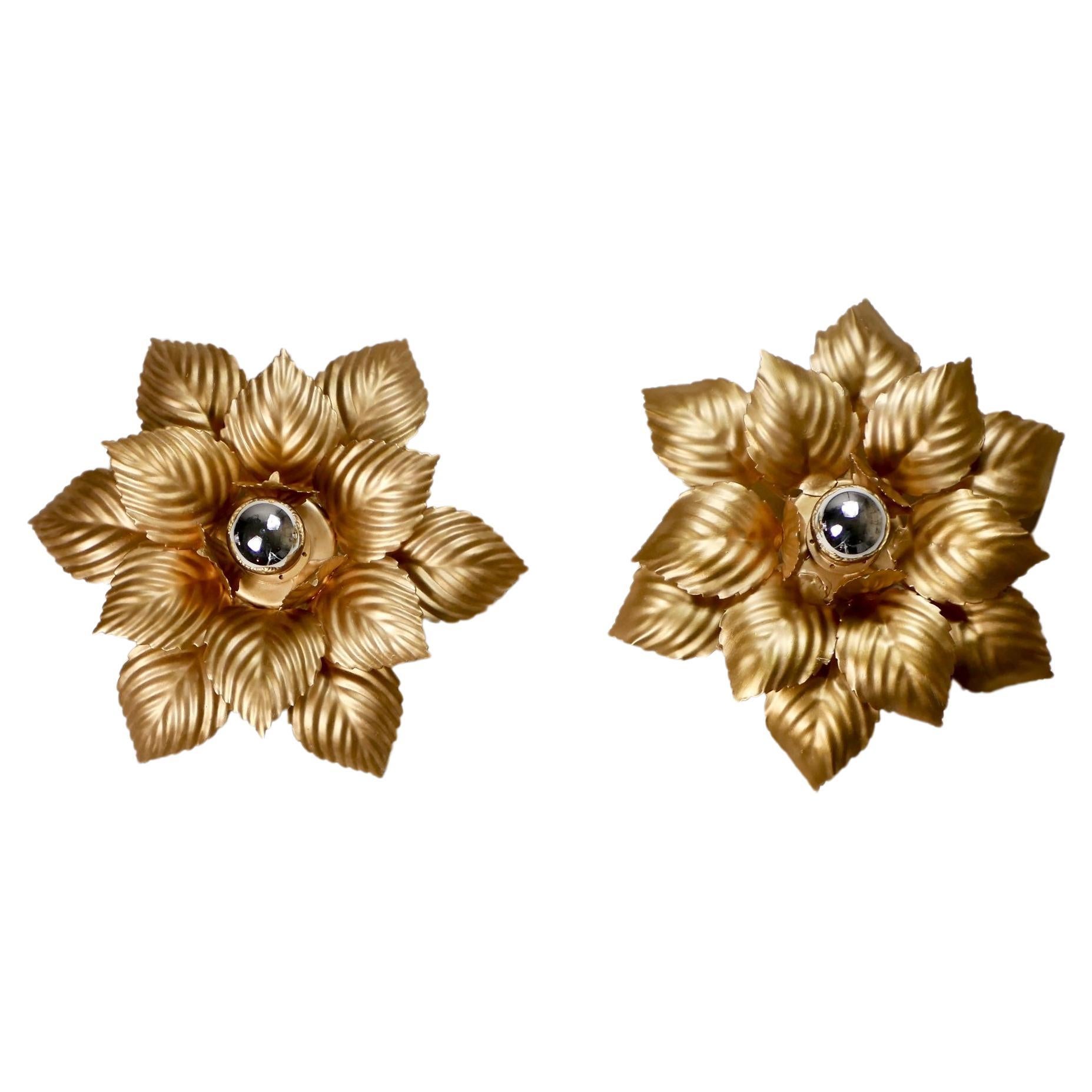 Pair of gilded floral sconces by Masca, 1980s For Sale