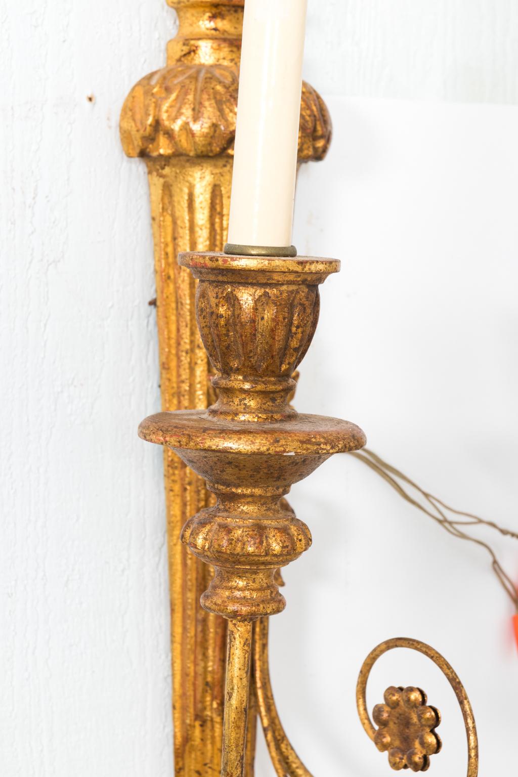 Neoclassical Pair of Gilded Sconces