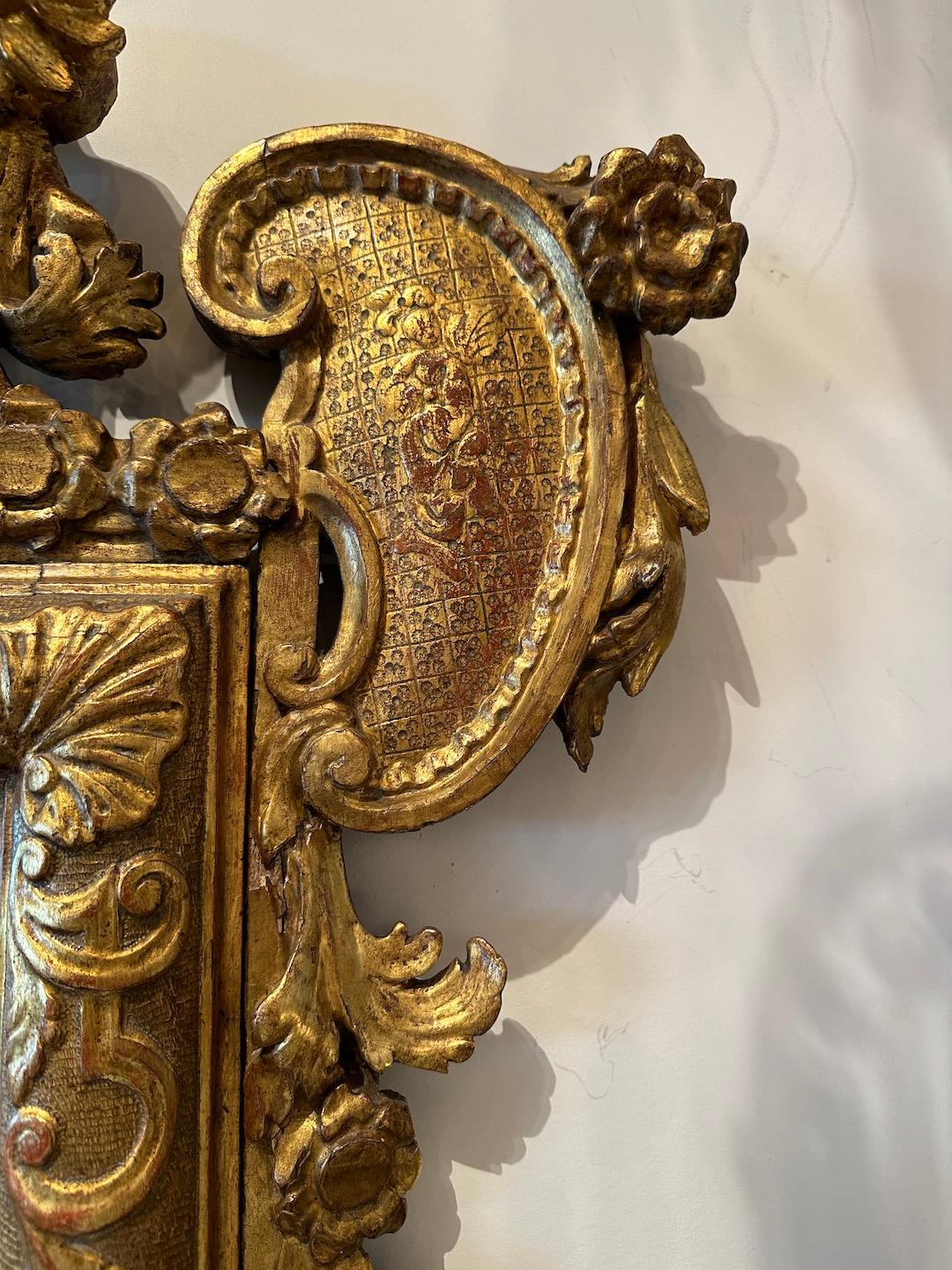 Miroir Paire de miroirs vénitiens dorés  en vente
