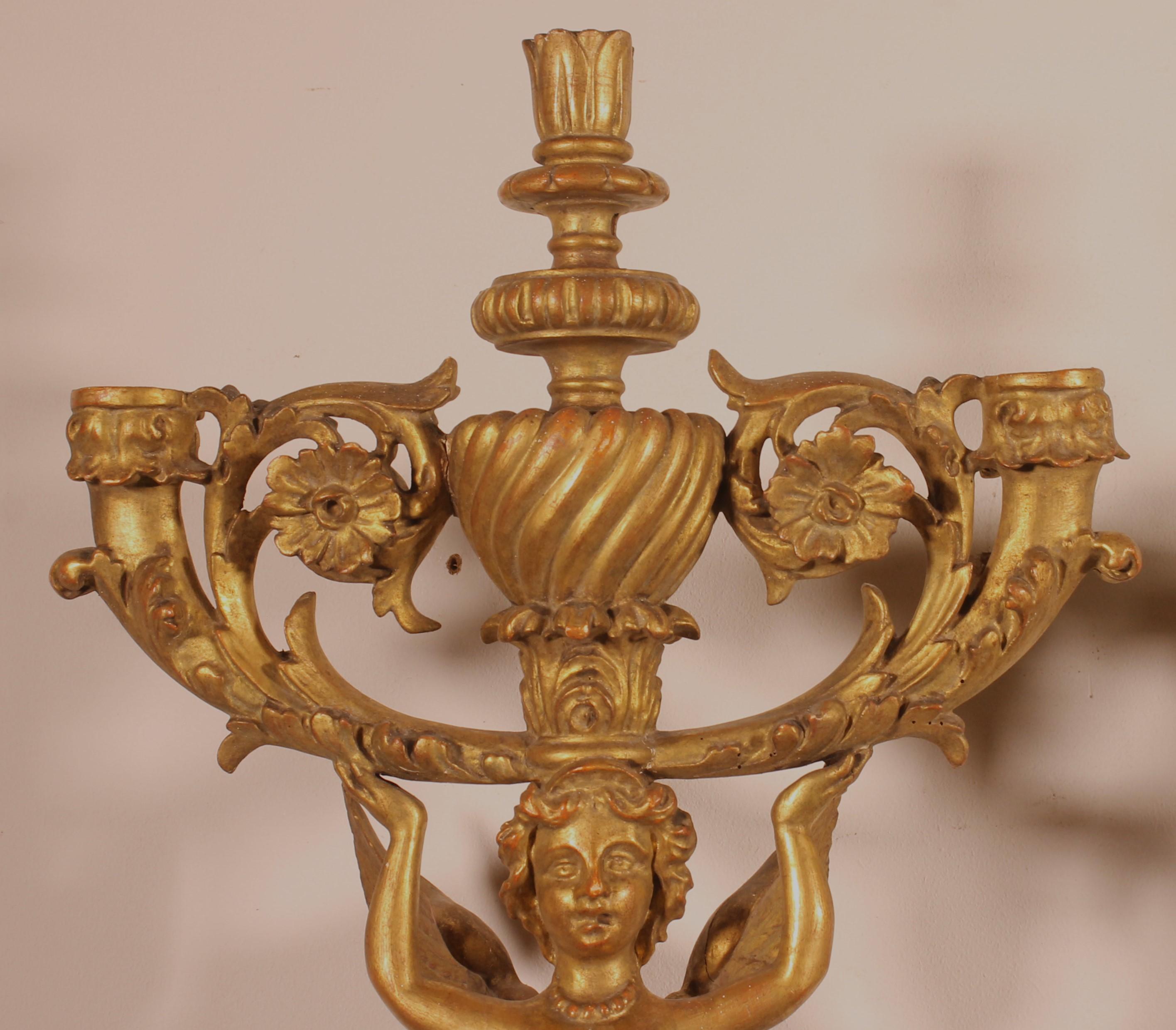 XIXe siècle Paire d'appliques en bois doré - Italie - 19e siècle en vente
