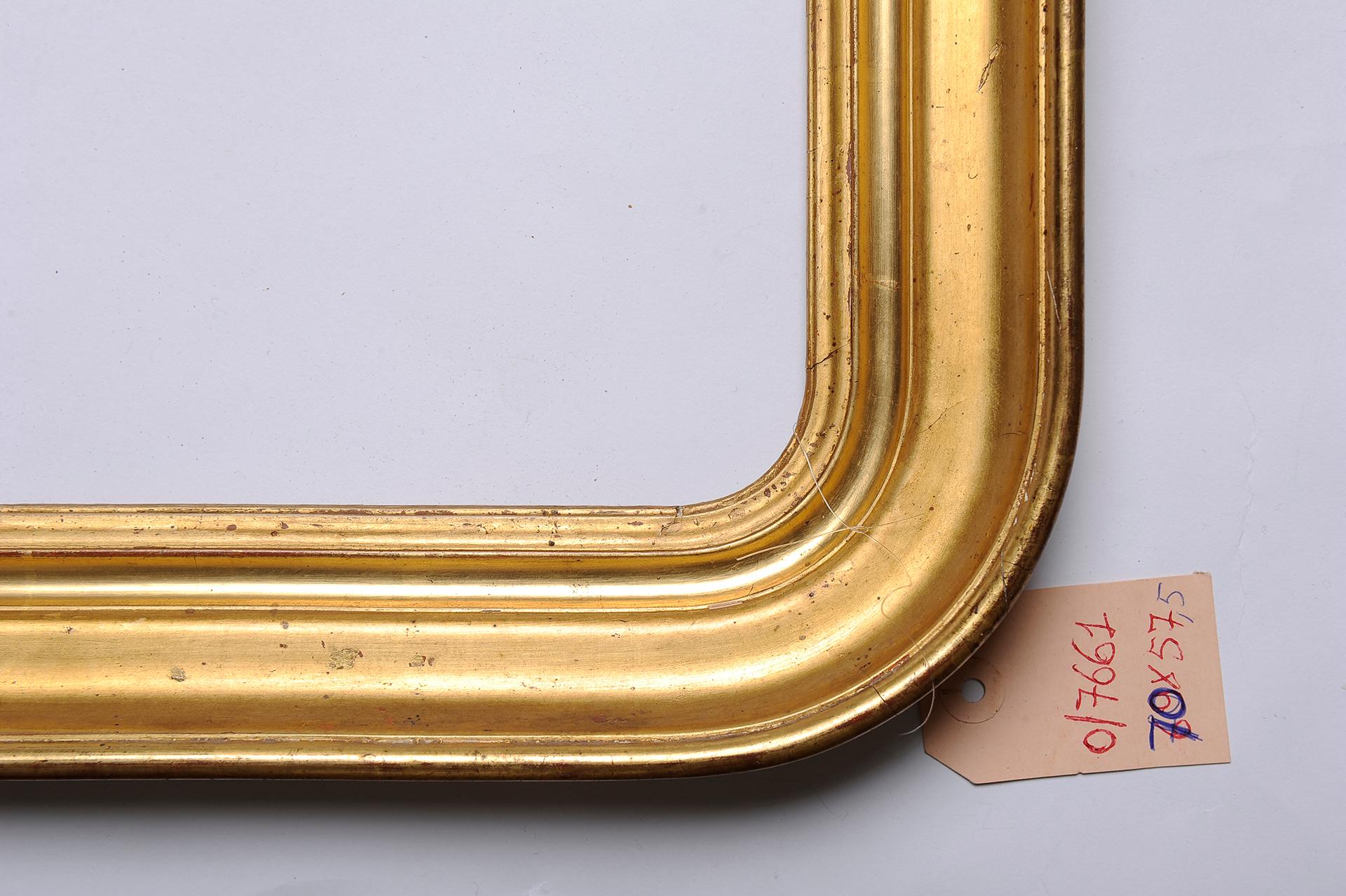 Neoclassical Pair of Gilded Wooden Frames For Sale