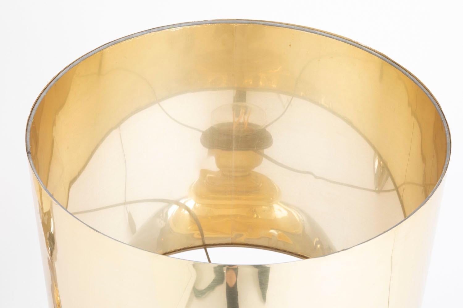Vernissé Paire de lampes à boules en céramique émaillée dorée et argentée, vers 1960 en vente