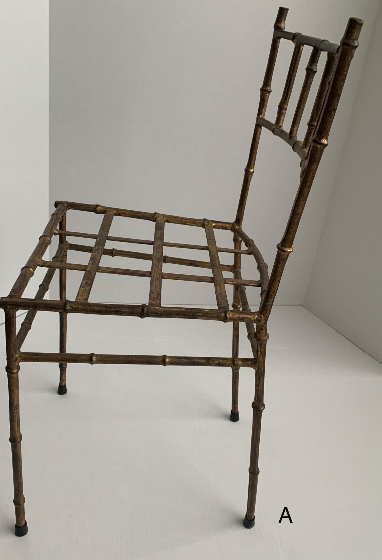 Paire de chaises d'enfant Diminutives en bambou doré en vente 4