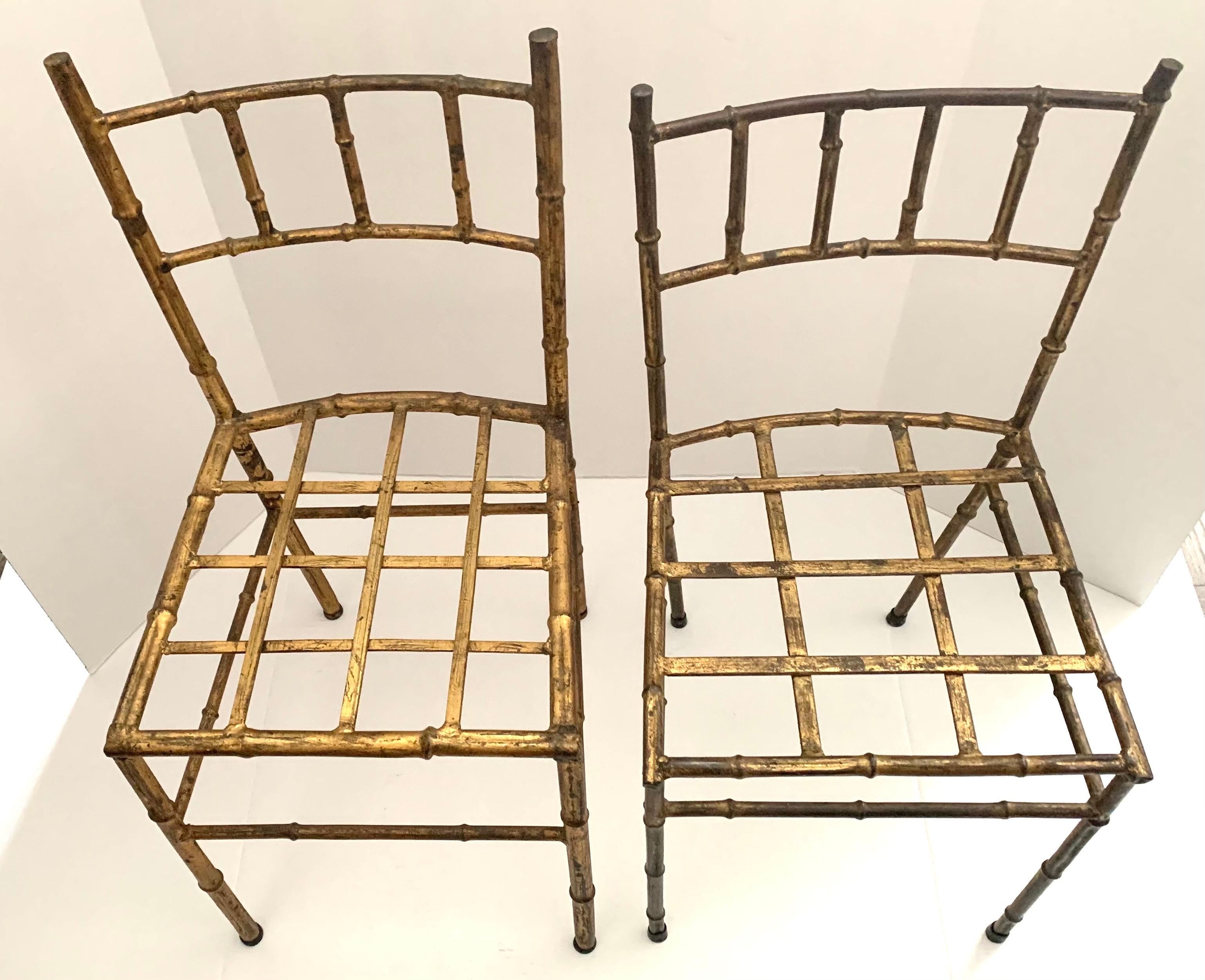 Américain Paire de chaises d'enfant Diminutives en bambou doré en vente
