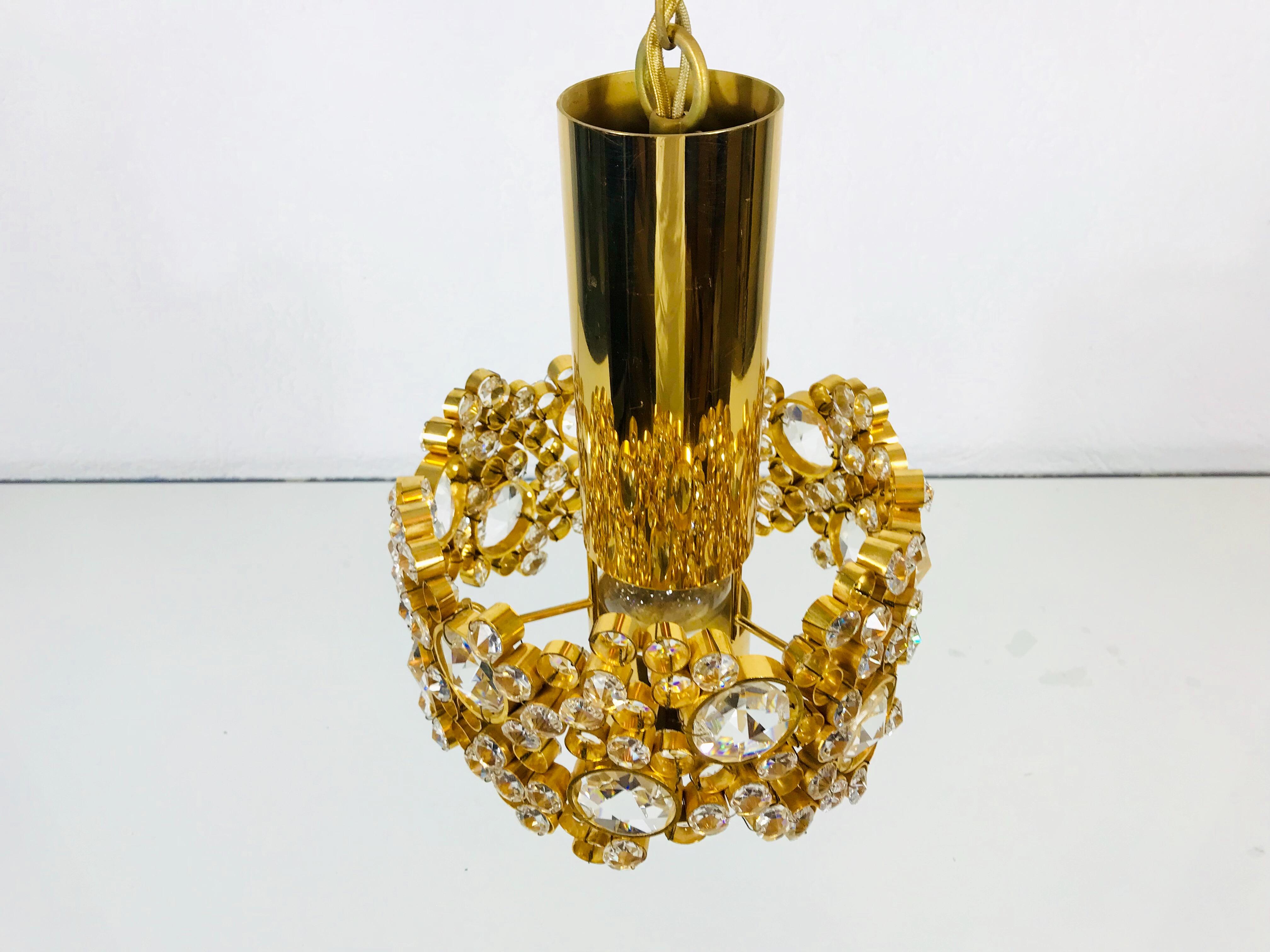 Pair of Gilt Brass and Crystal Glass Chandeliers by Palwa, Germany, 1970s For Sale 7