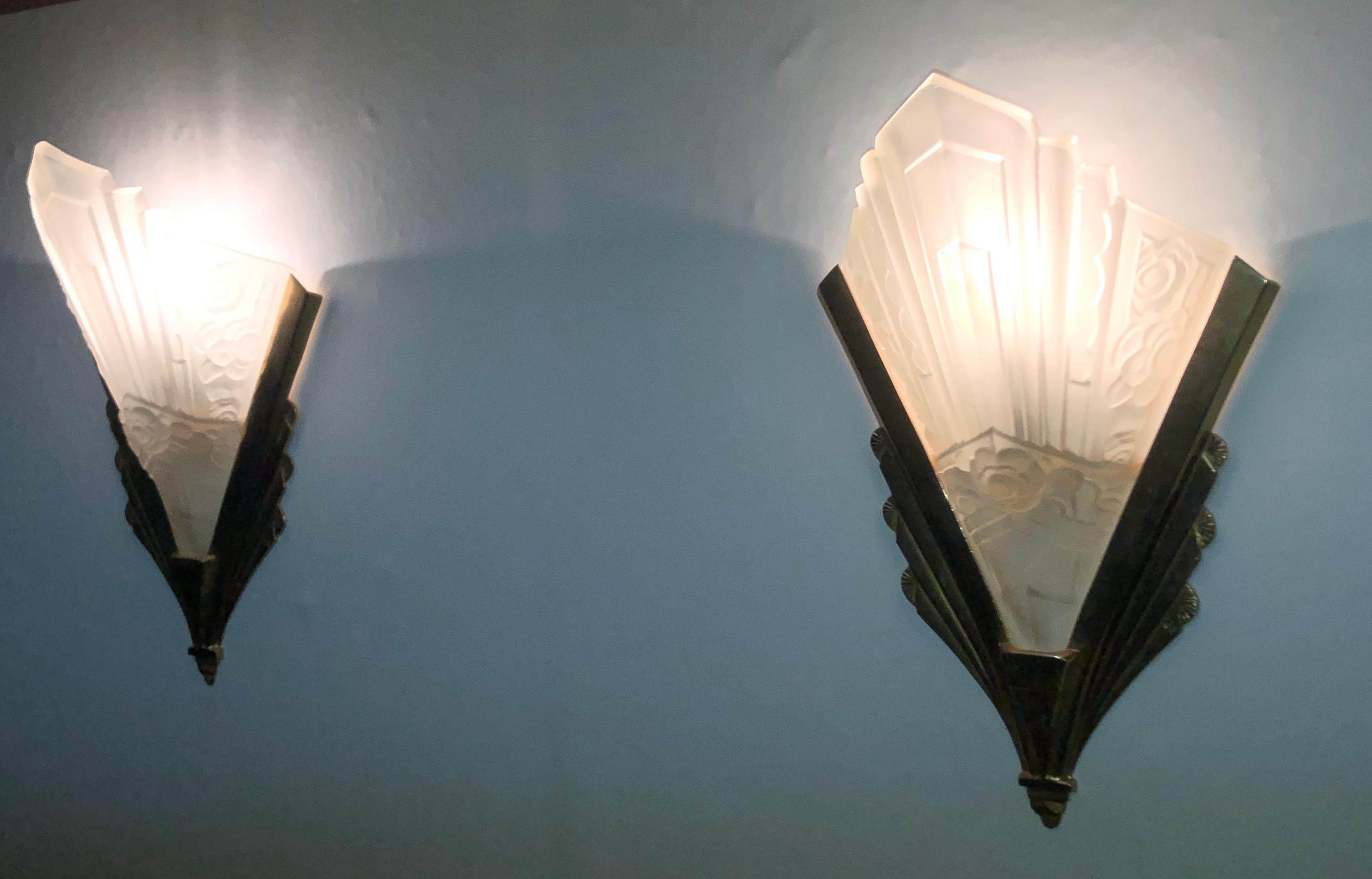 Pair of Gilt Brass and Glass Wall Sconces, Art Deco Style, France, circa 1970s 1