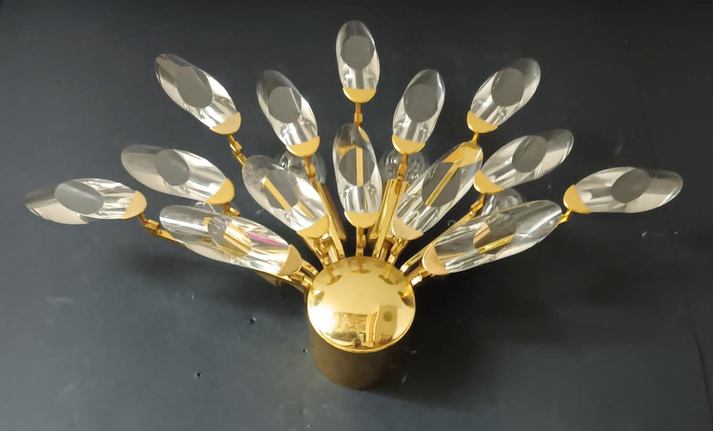 20th Century Pair of Gilt Brass Crystal Sconces by Stilkronen For Sale
