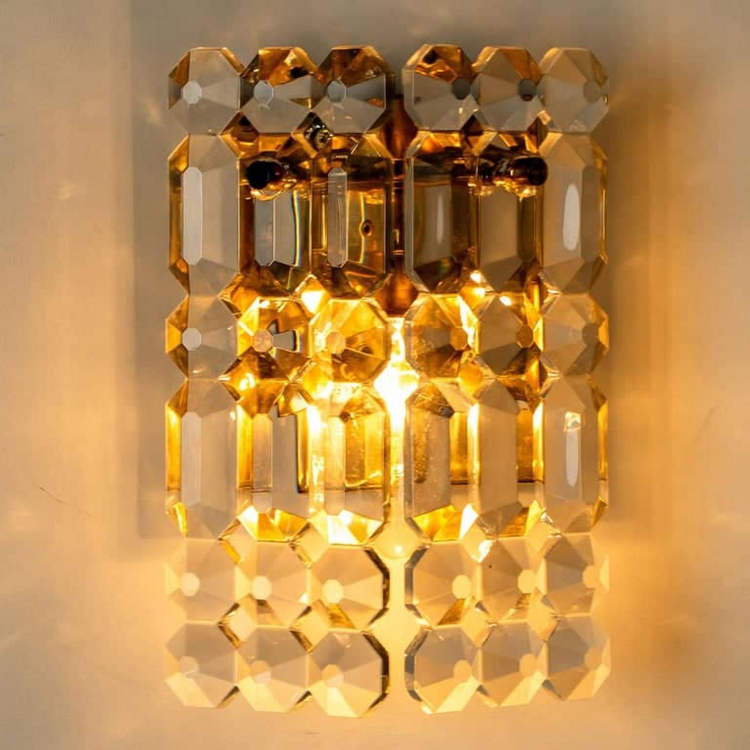 Pair of Gilt Brass Metal Crystal Glass Sconces Wall Lights Kinkeldey, 1970s For Sale 4