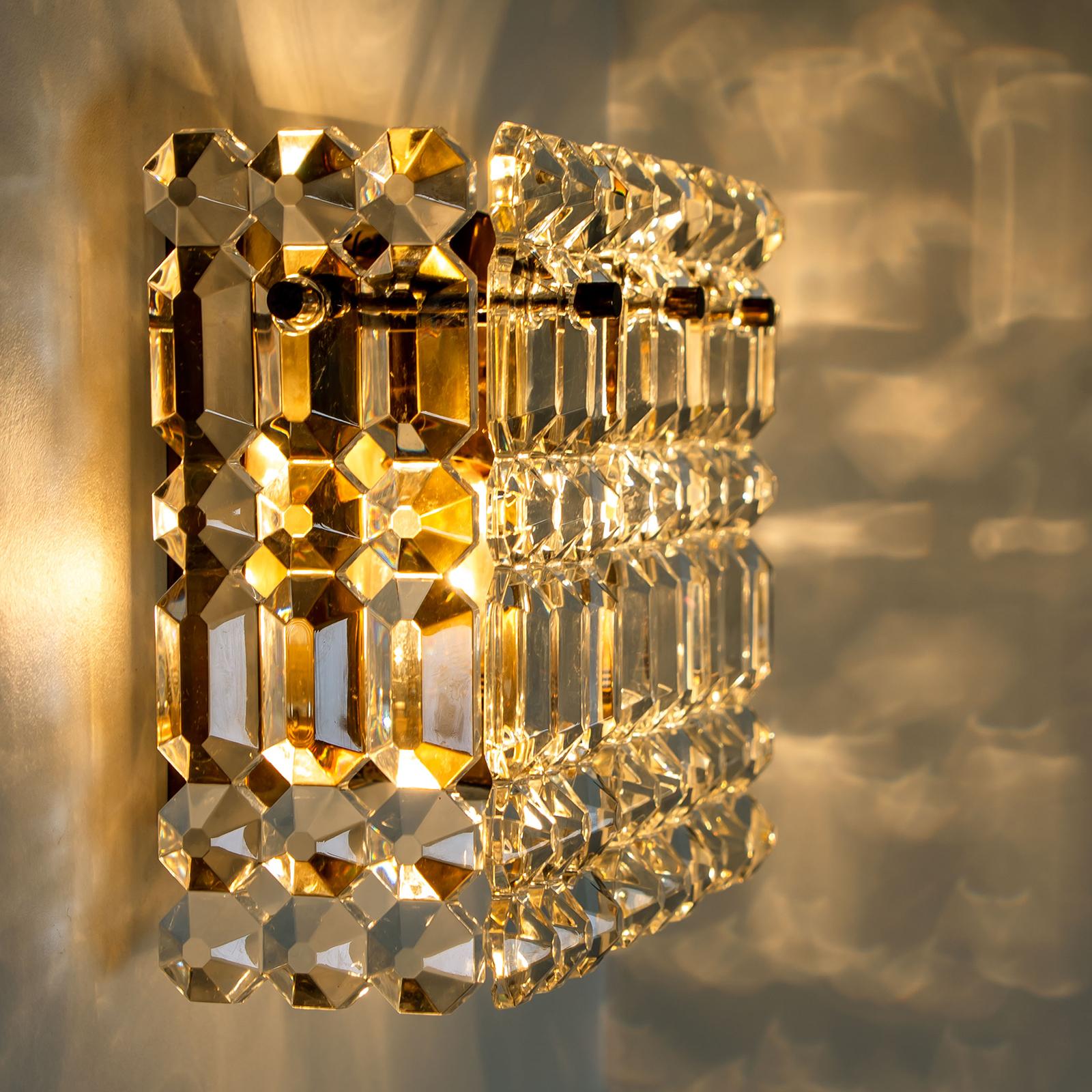 Mid-Century Modern Pair of Gilt Brass Metal Crystal Glass Sconces Wall Lights Kinkeldey, 1970s For Sale