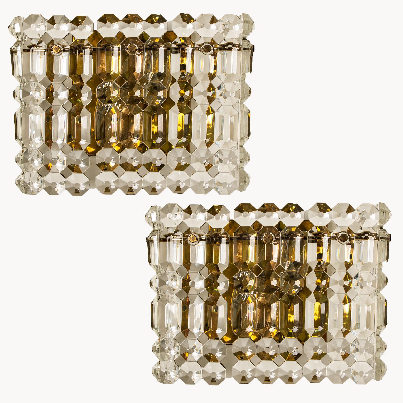 Pair of Gilt Brass Metal Crystal Glass Sconces Wall Lights Kinkeldey, 1970s In Good Condition For Sale In Rijssen, NL
