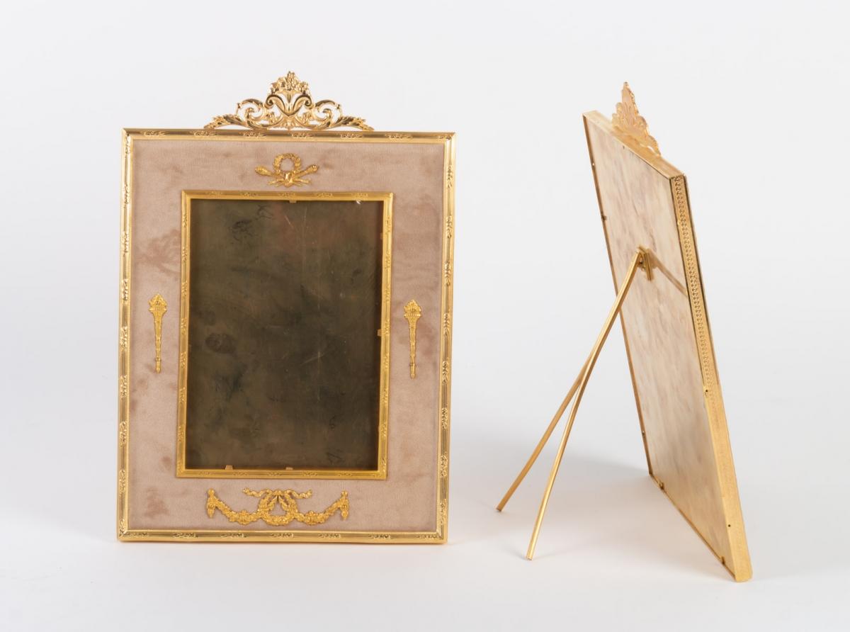 19th Century Pair of Gilt Bronze and Beige Velvet Frames, Napoleon III Period