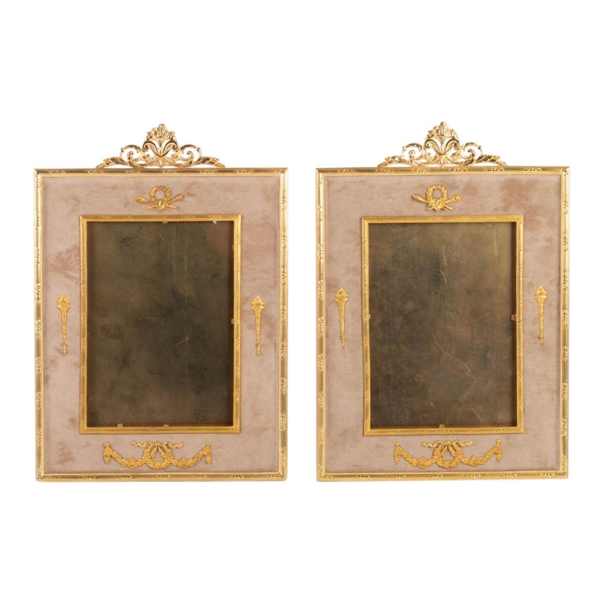 Pair of Gilt Bronze and Beige Velvet Frames, Napoleon III Period
