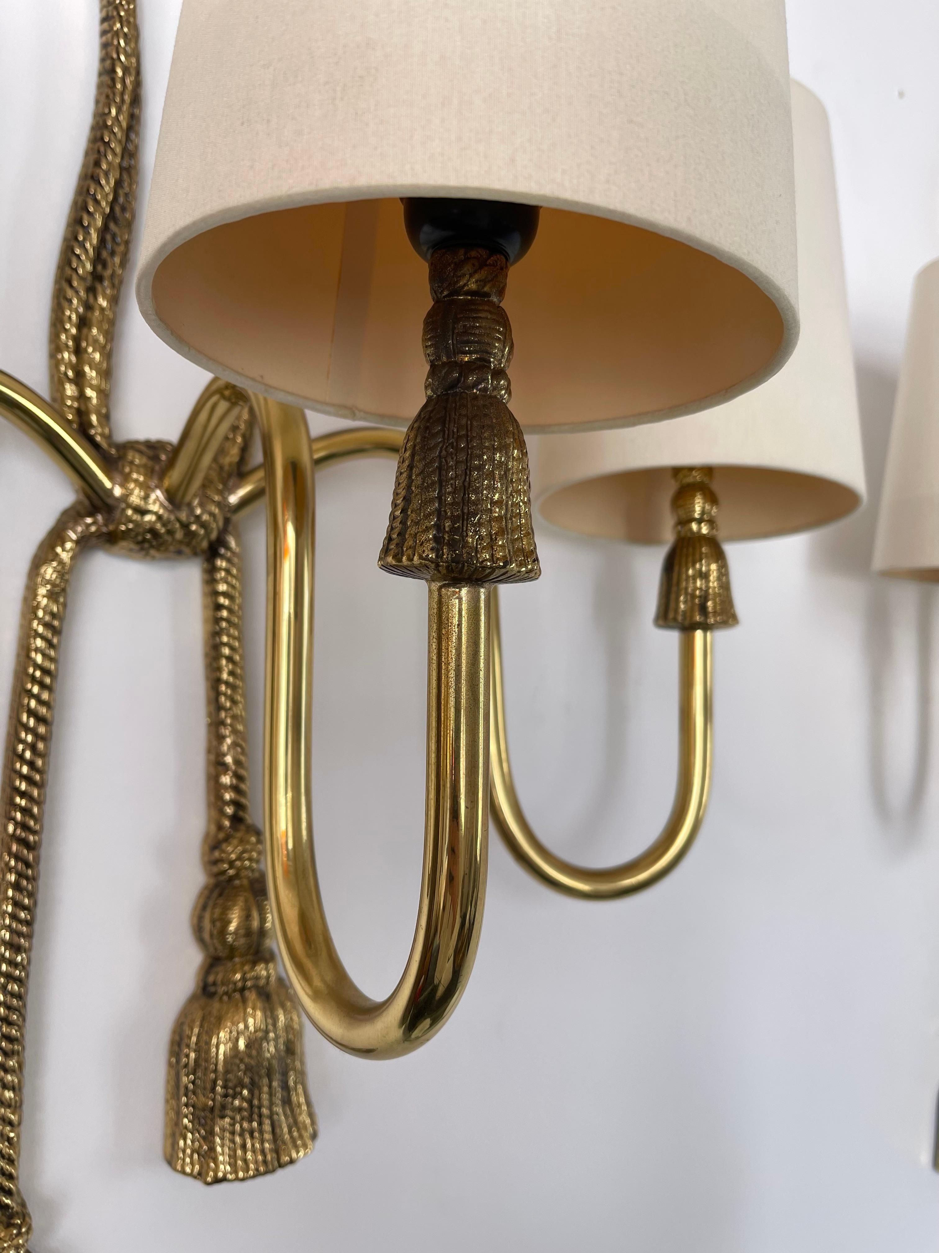 Pair of Gilt Bronze and Brass Knot Sconces by Valenti. Spain, 1980s In Good Condition For Sale In SAINT-OUEN, FR