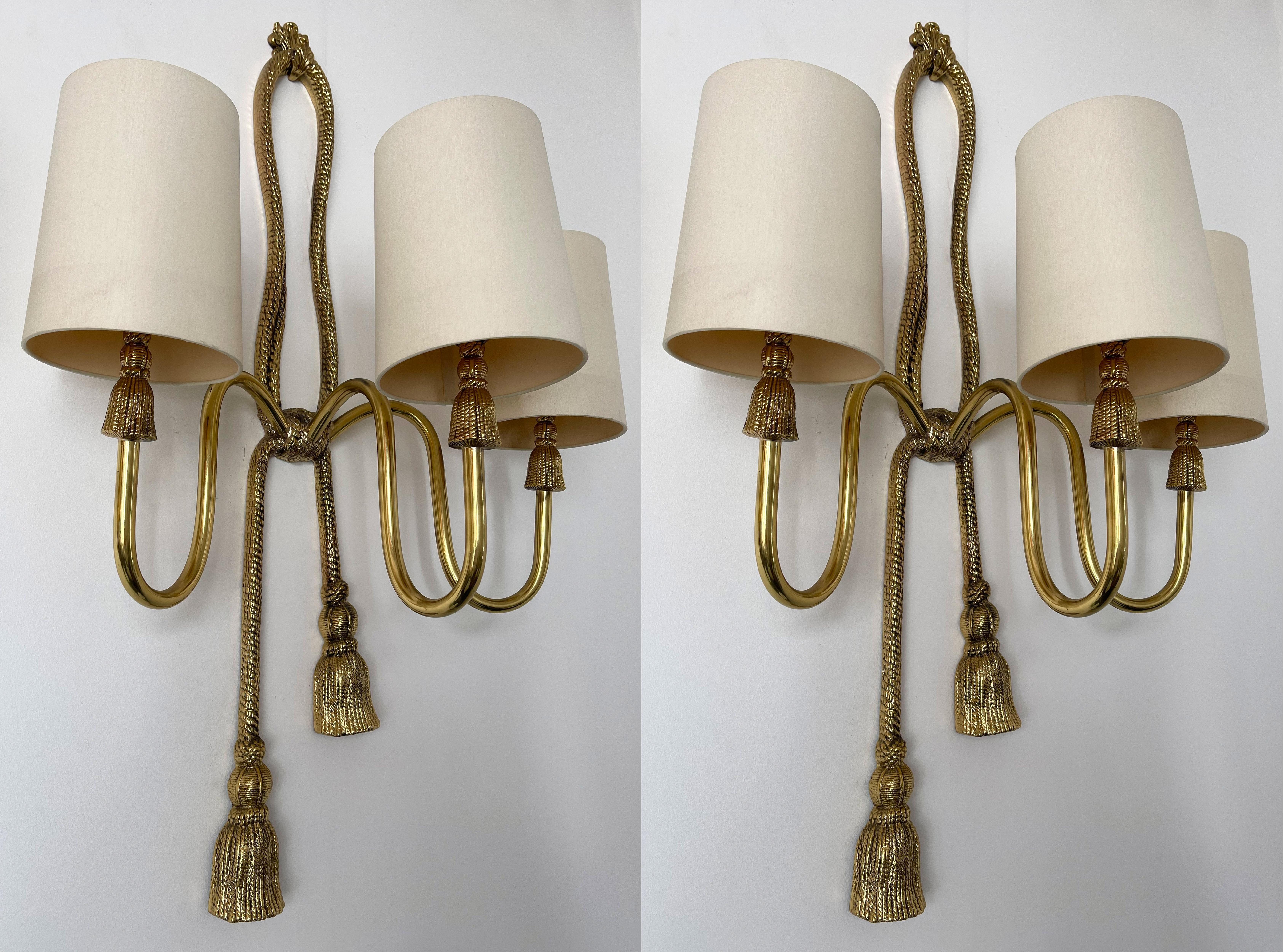 Pair of Gilt Bronze and Brass Knot Sconces by Valenti. Spain, 1980s For Sale 1