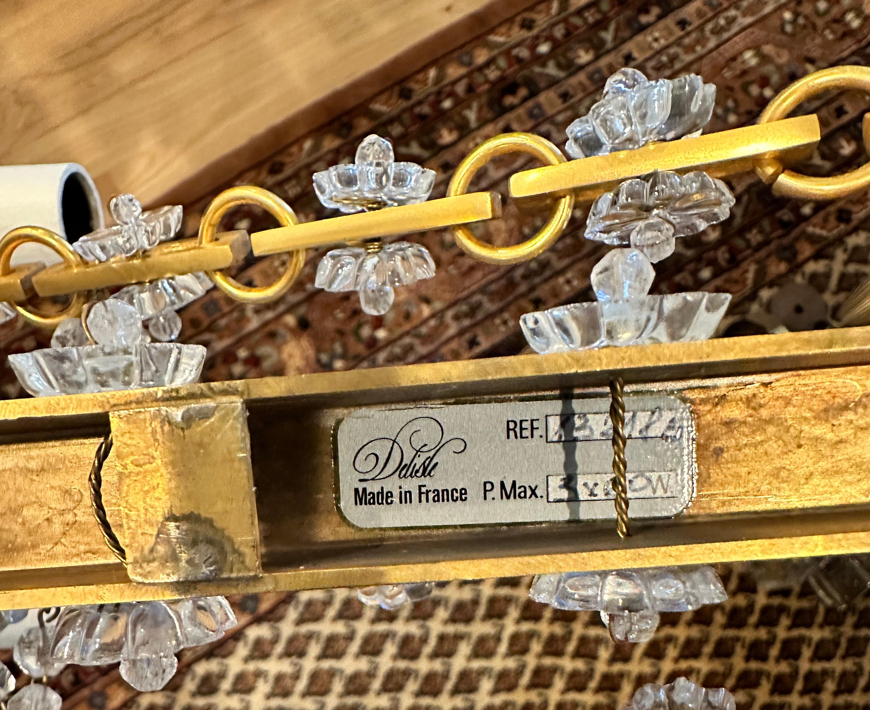 Pareja De Apliques De Bronce Dorado Y Cristal Estilo Luis XVI en venta 2