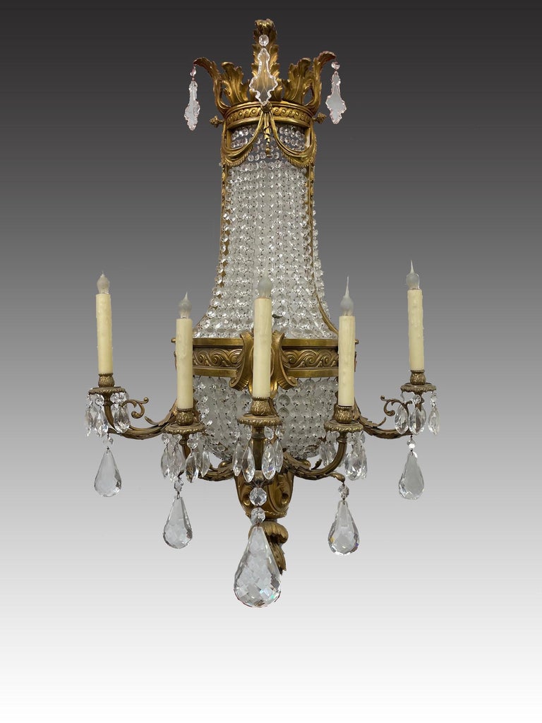 Pair of Gilt Bronze and Crystal Sconces, French 19th Century For Sale 3