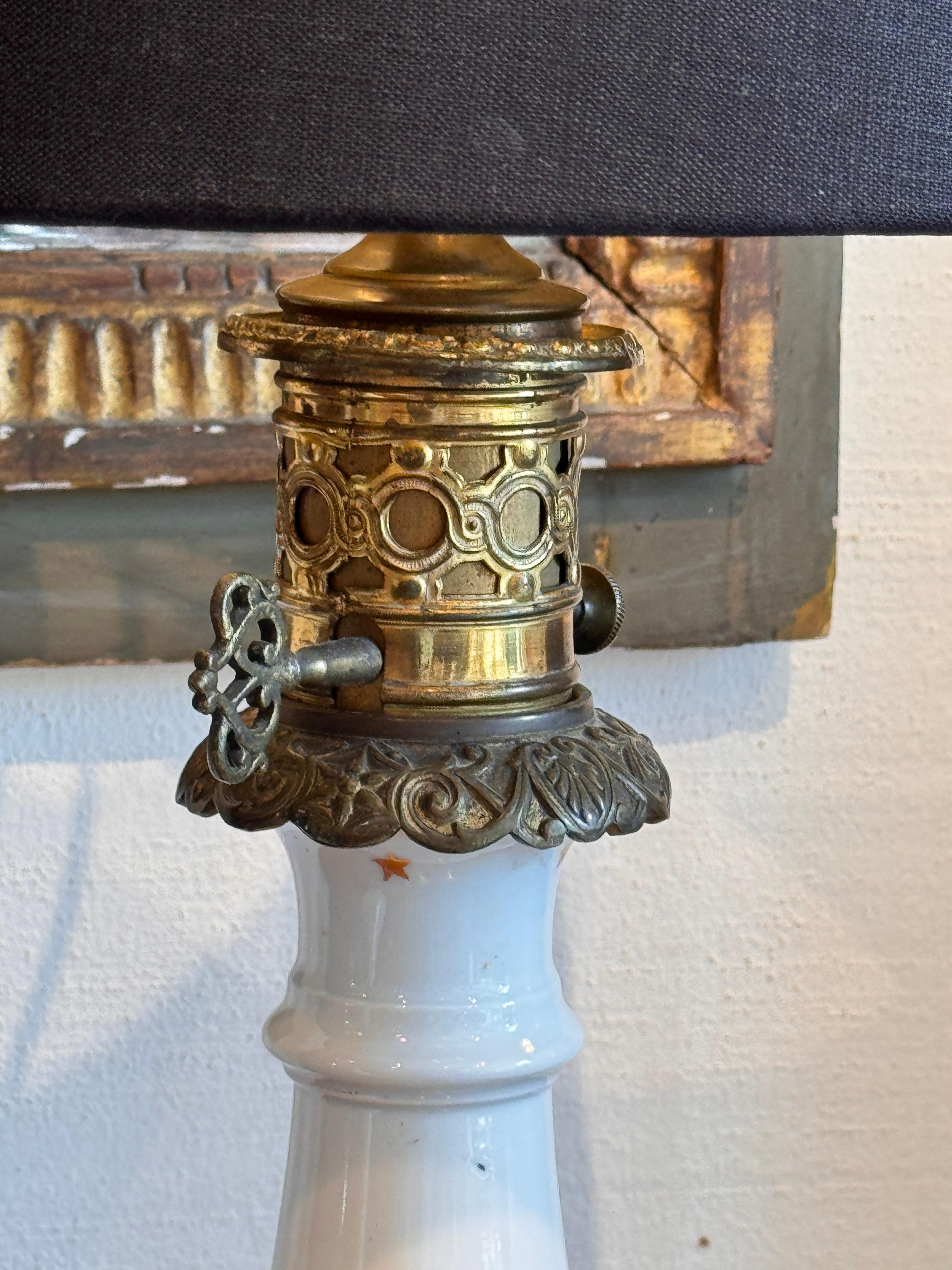 Pair of Gilt Bronze and White Opaline Lamps For Sale 5