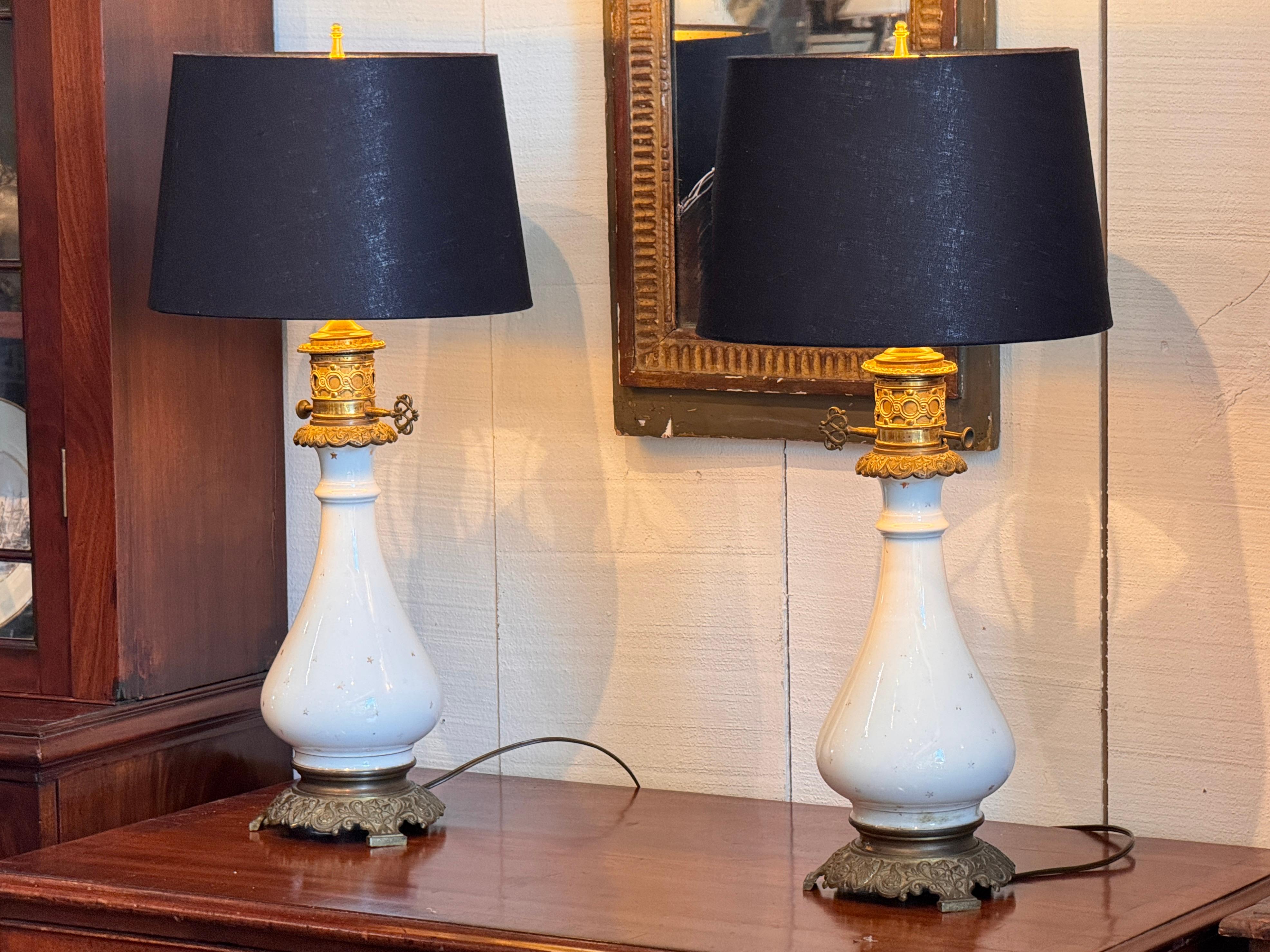 Opaline Glass Pair of Gilt Bronze and White Opaline Lamps For Sale