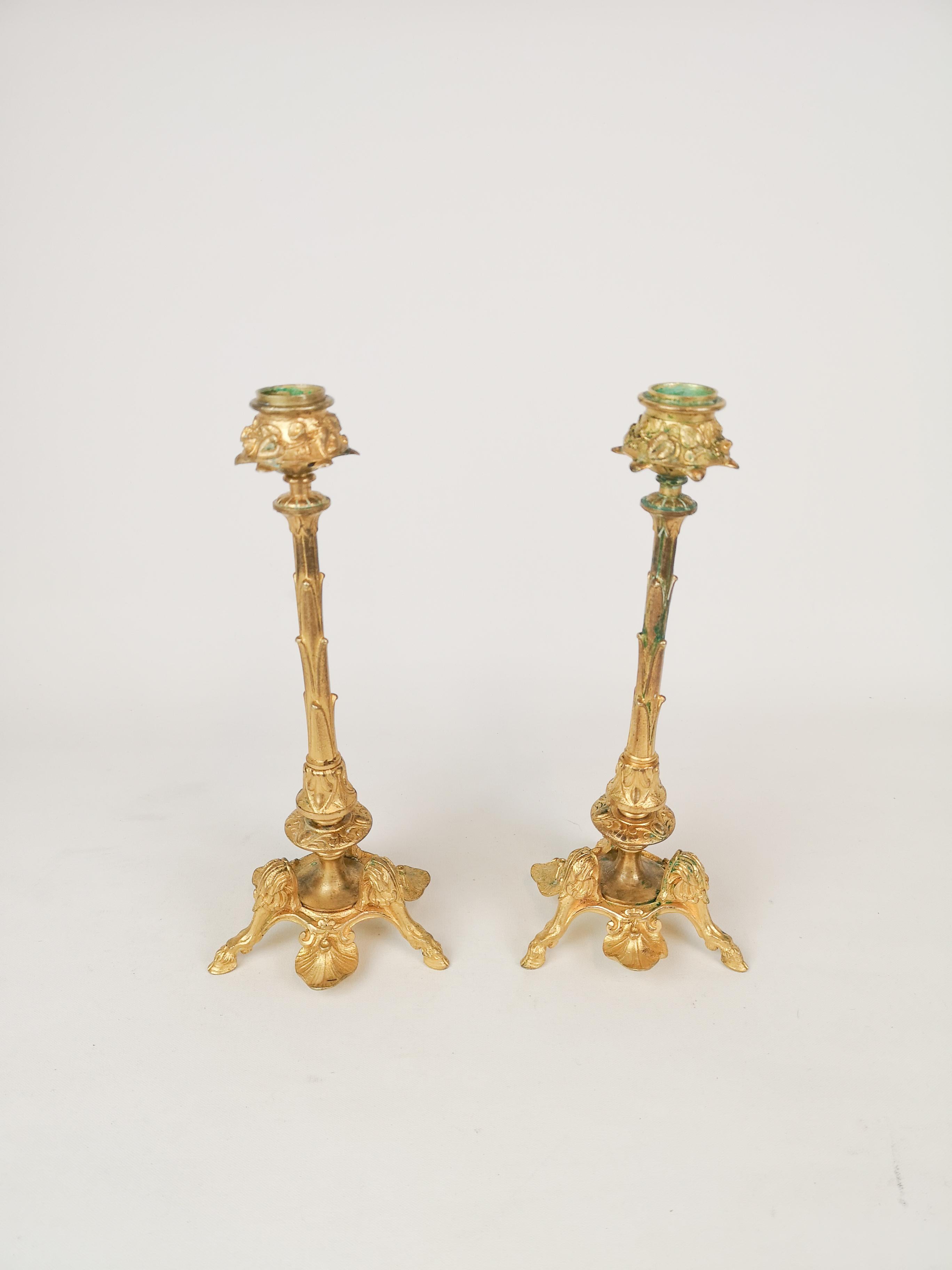 This pair of candle sticks in gilt bronze are from the 1900 century most certain made in Sweden 1870-1880.

Good fair condition with some signs of use. 

Measures: H 26 cm, D 13 cm.
 