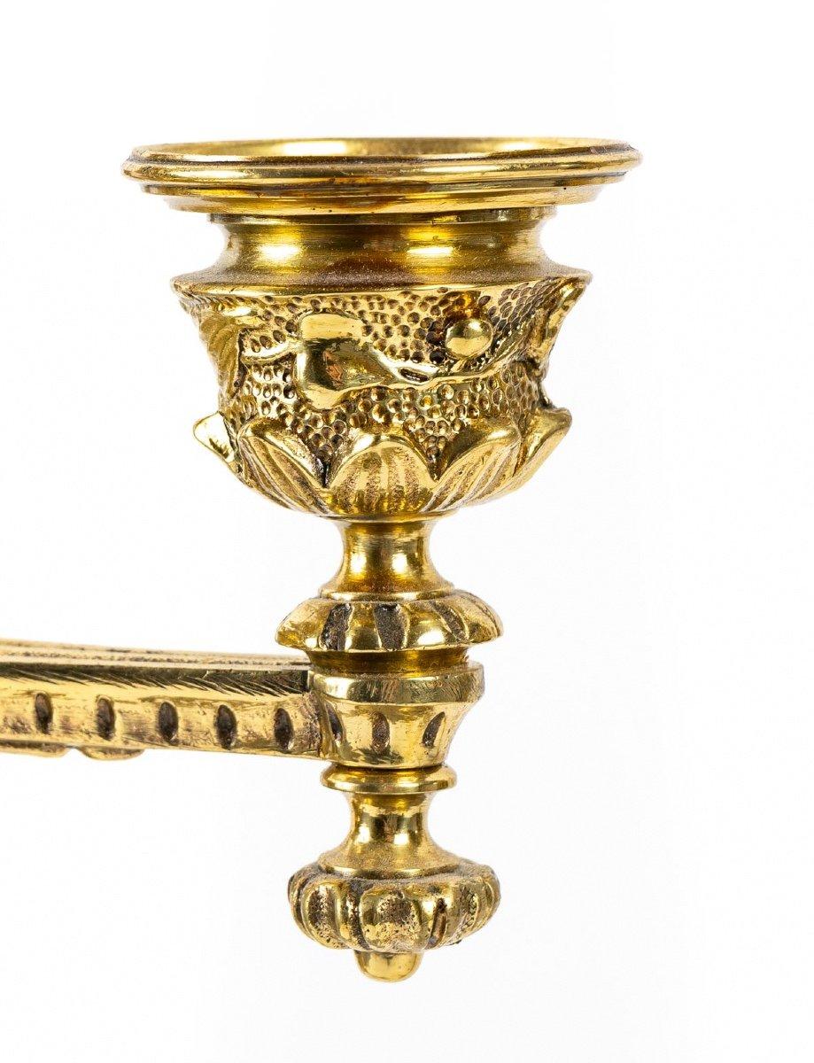 Paar Kerzenständer aus vergoldeter Bronze – F.barbedienne zugeschrieben – Periode: XIX. (Vergoldet) im Angebot