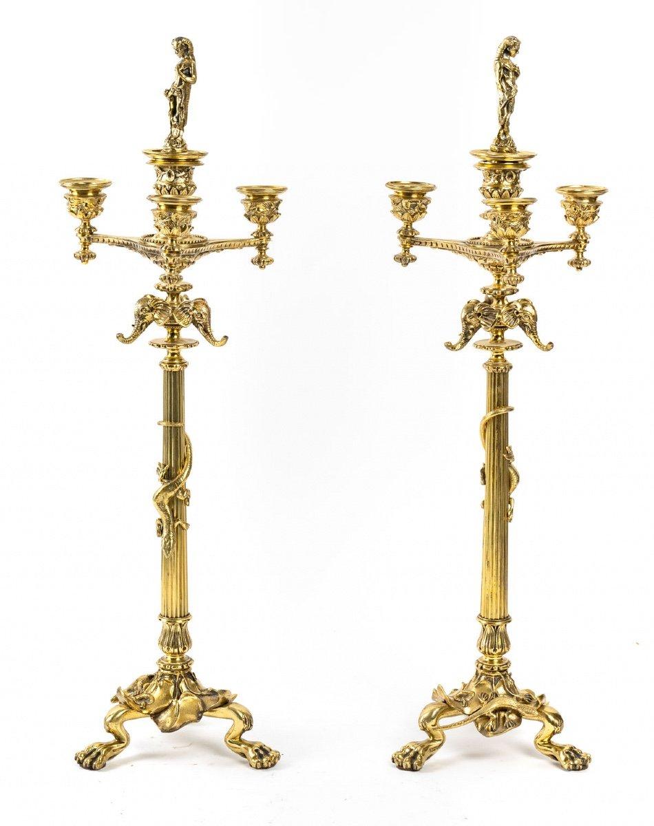 Paar Kerzenständer aus vergoldeter Bronze – F.barbedienne zugeschrieben – Periode: XIX. im Angebot 1