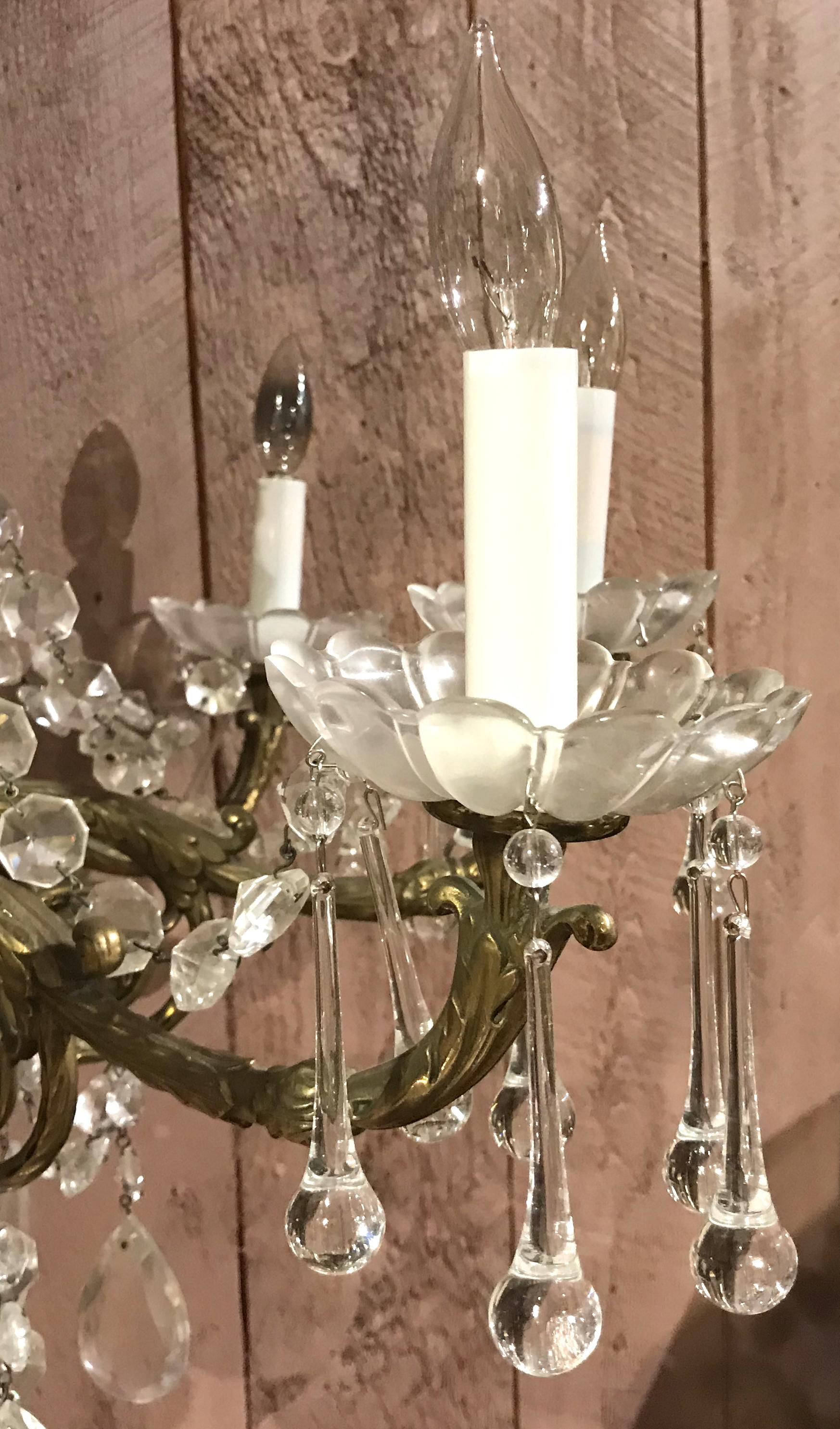 Paire d'appliques à cinq lumières en bronze doré et cristal Palace en vente 3