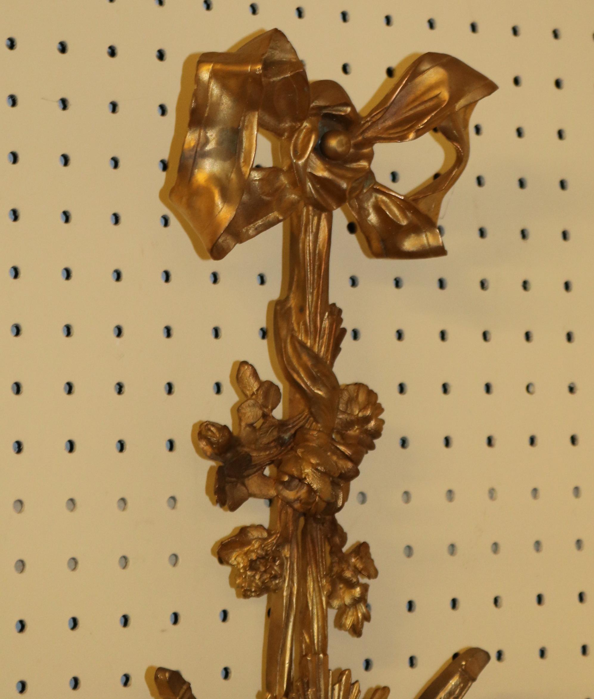  Paire d'appliques en bronze doré French Belle Epoque en vente 2