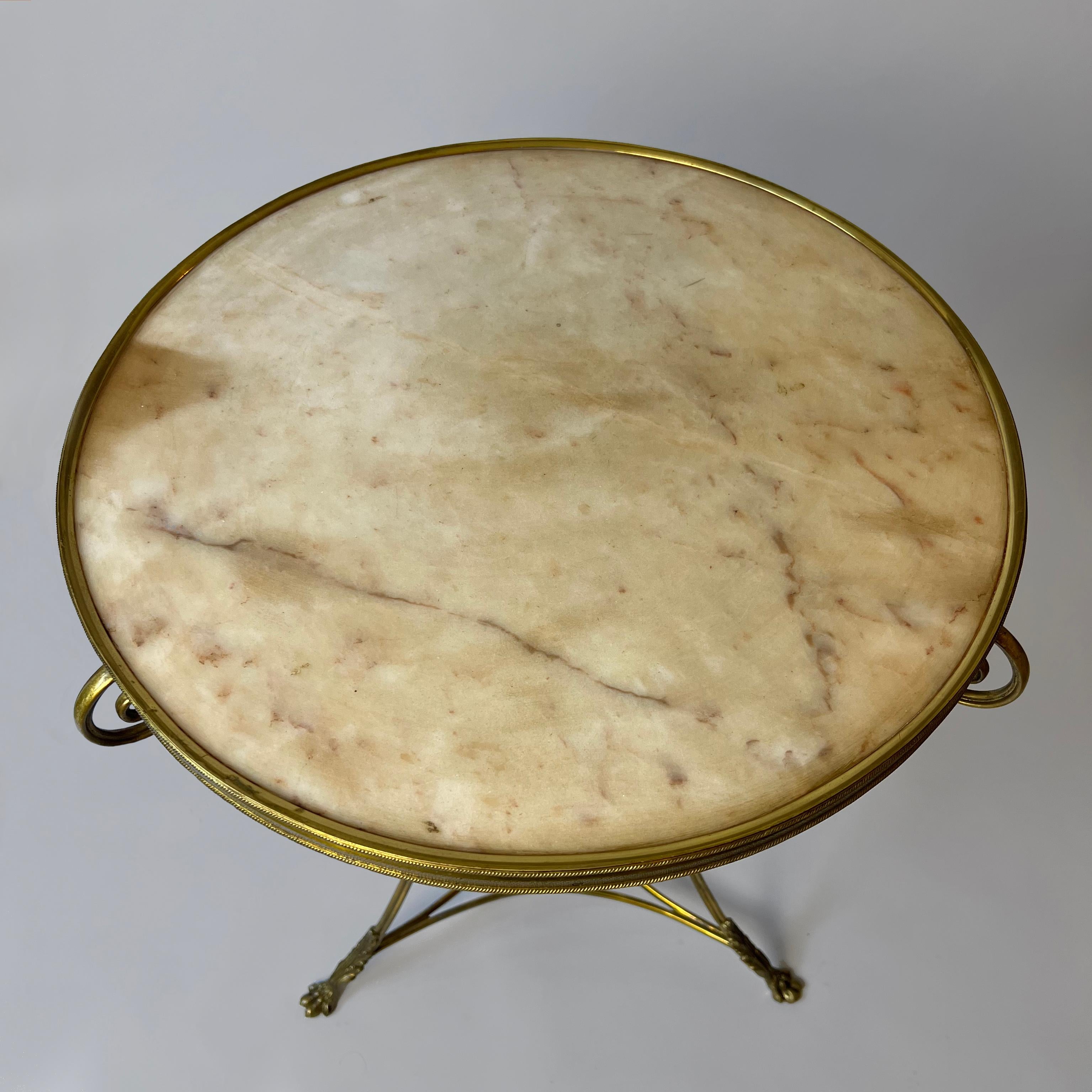 Pair of Gilt Bronze Louis XVI Style Gueridons in vendita 3