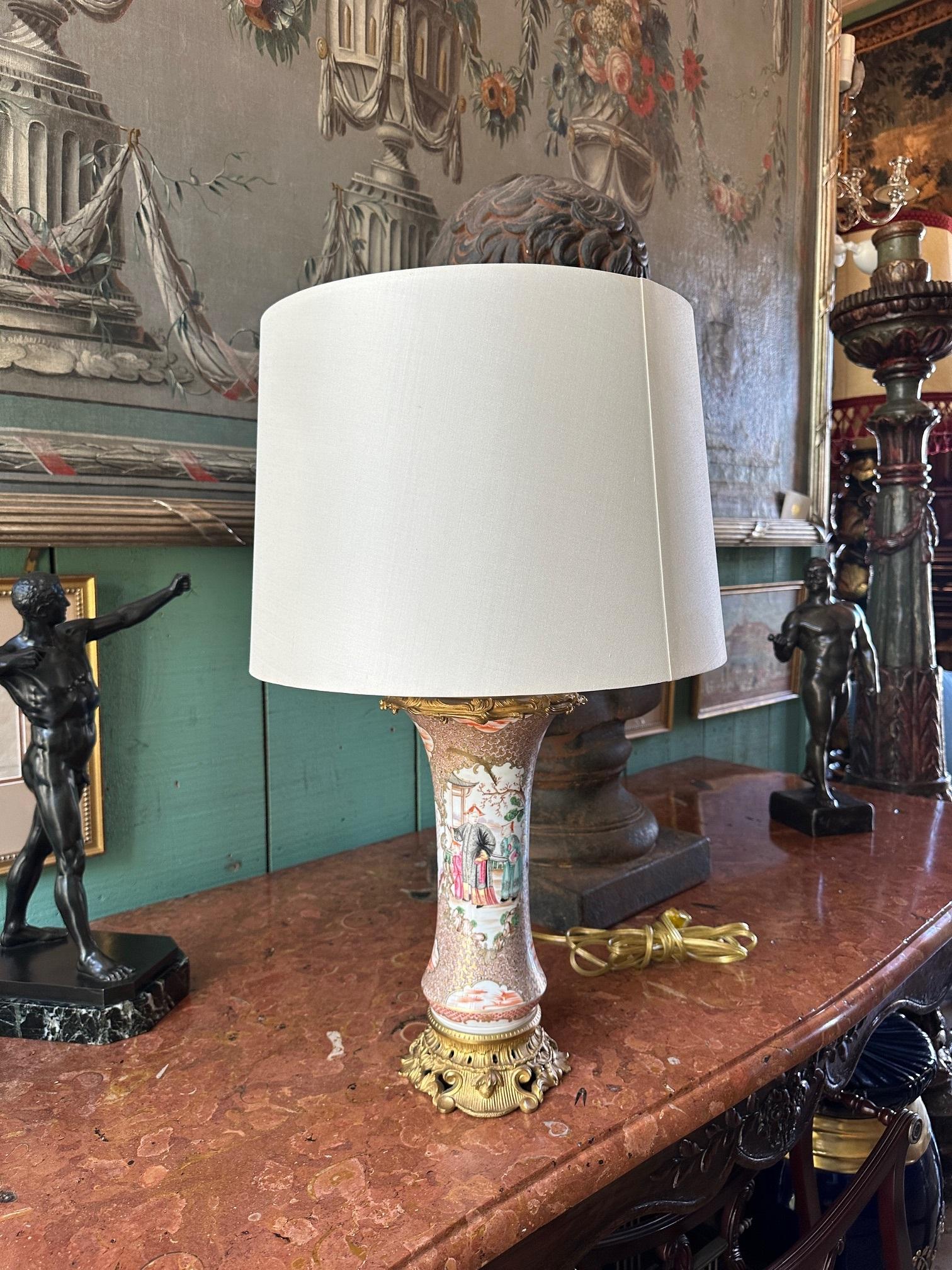 Pair of Gilt Bronze Mounted Chinese Porcelain Vases Table lamps & Shade Antique For Sale 12