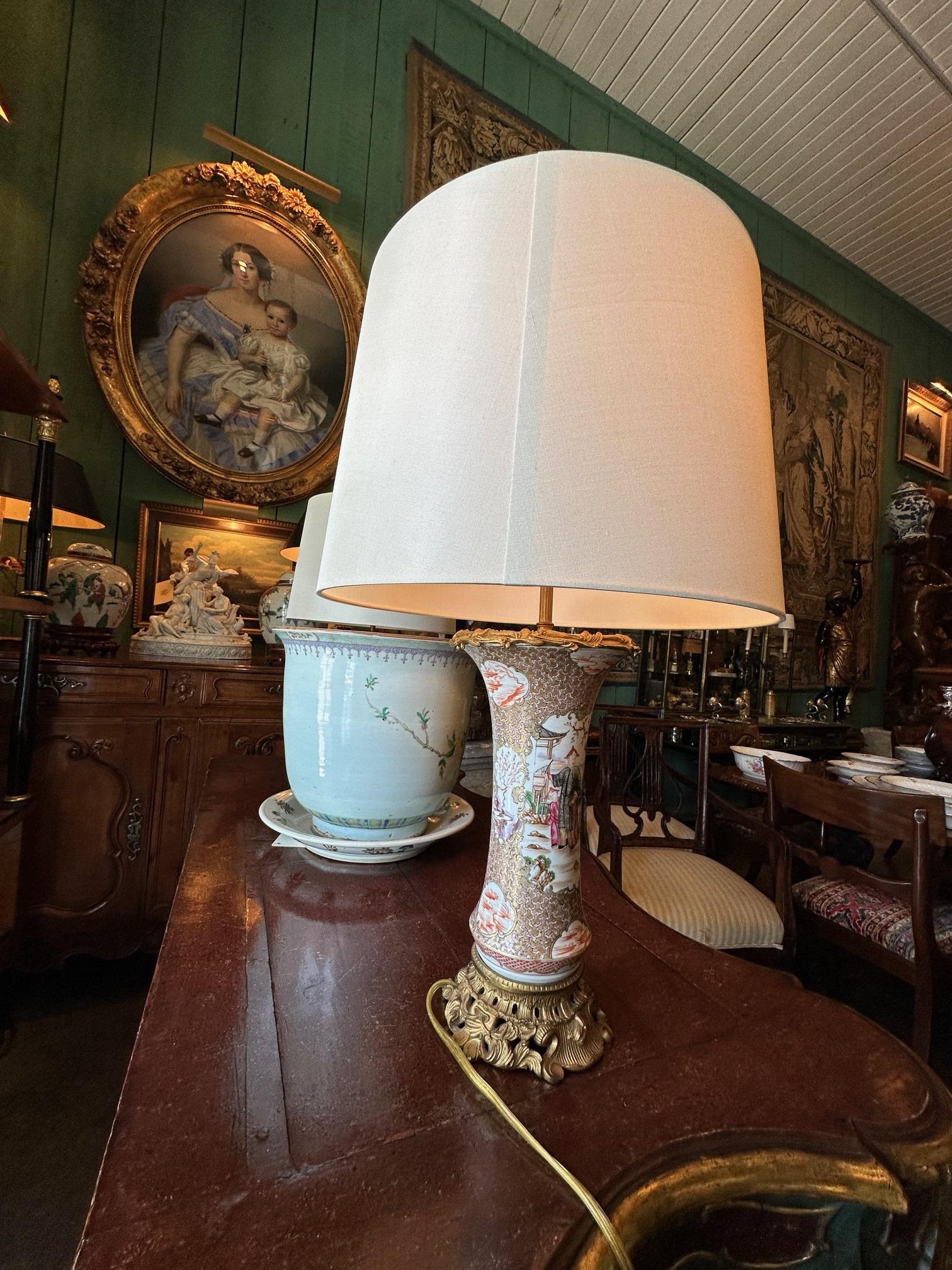 20th Century Pair of Gilt Bronze Mounted Chinese Porcelain Vases Table lamps & Shade Antique For Sale