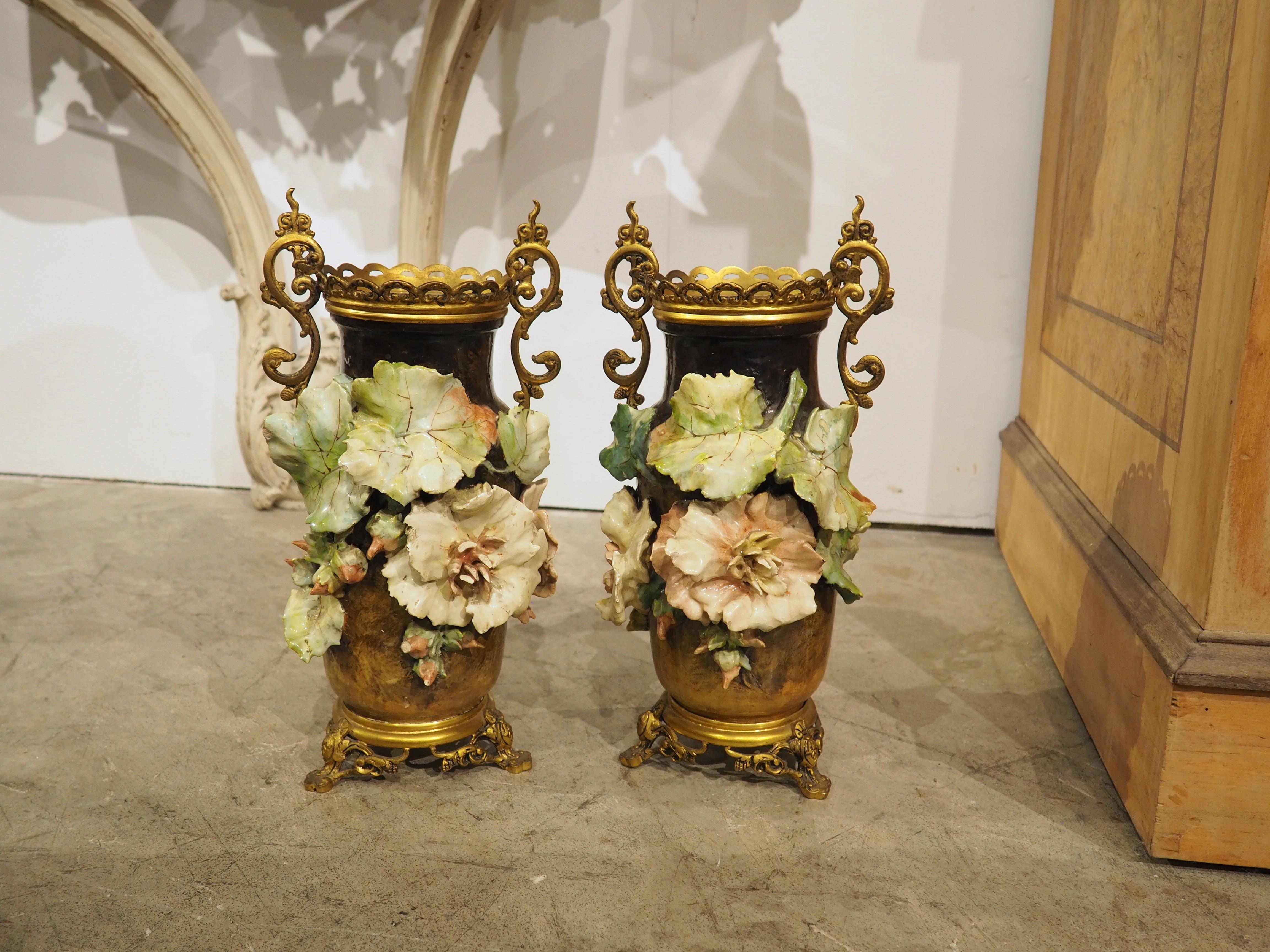 Hand-Painted Pair of Gilt Bronze Mounted French Gros-Relief Barbotine Vases, Circa 1880 For Sale