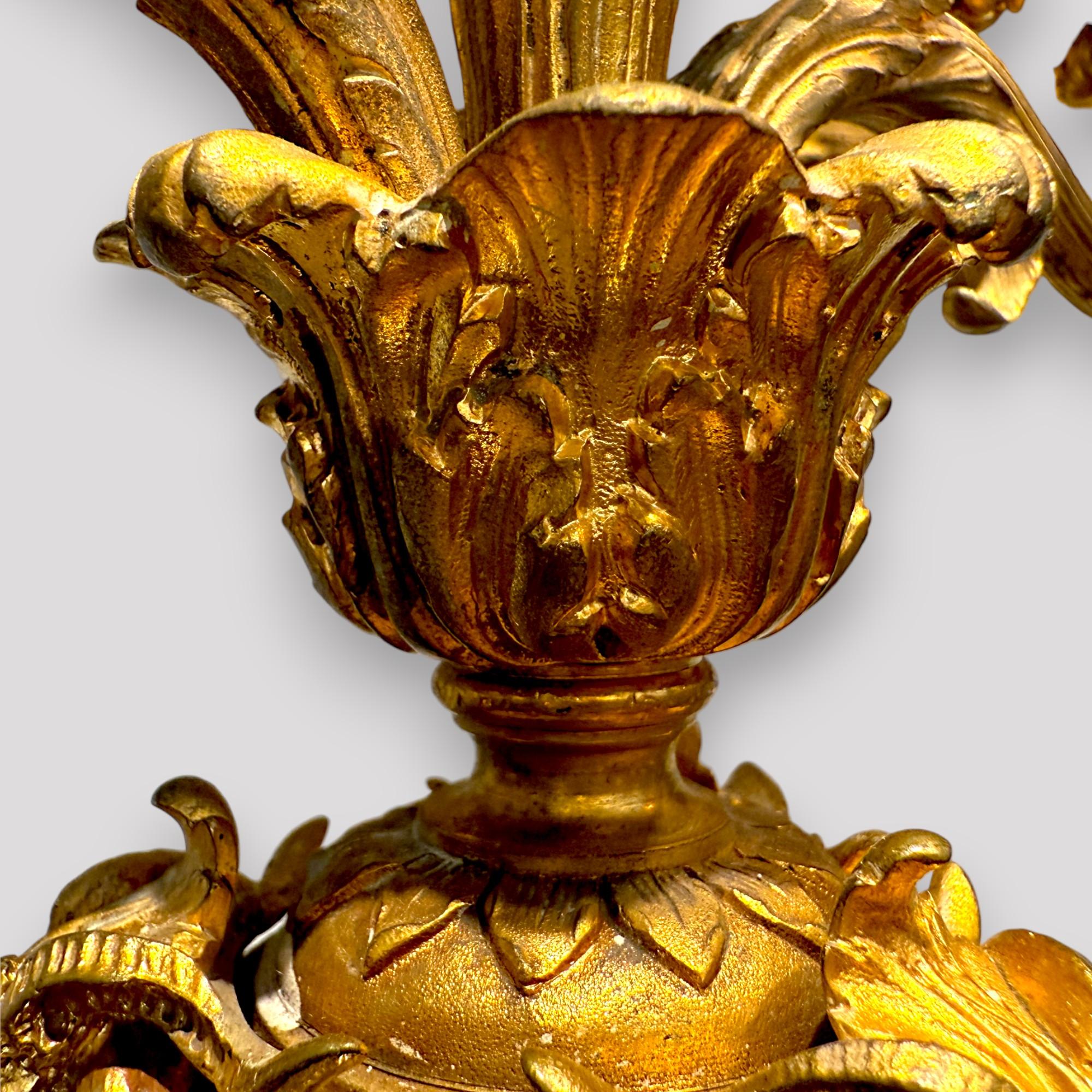 Pair of Gilt Bronze Neoclassical Candelabra Lamps, 19th Century en vente 2