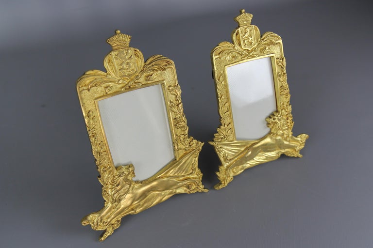 Pair of Gilt Bronze Picture Photo Frames with Lions and Royal Crowns For Sale 8