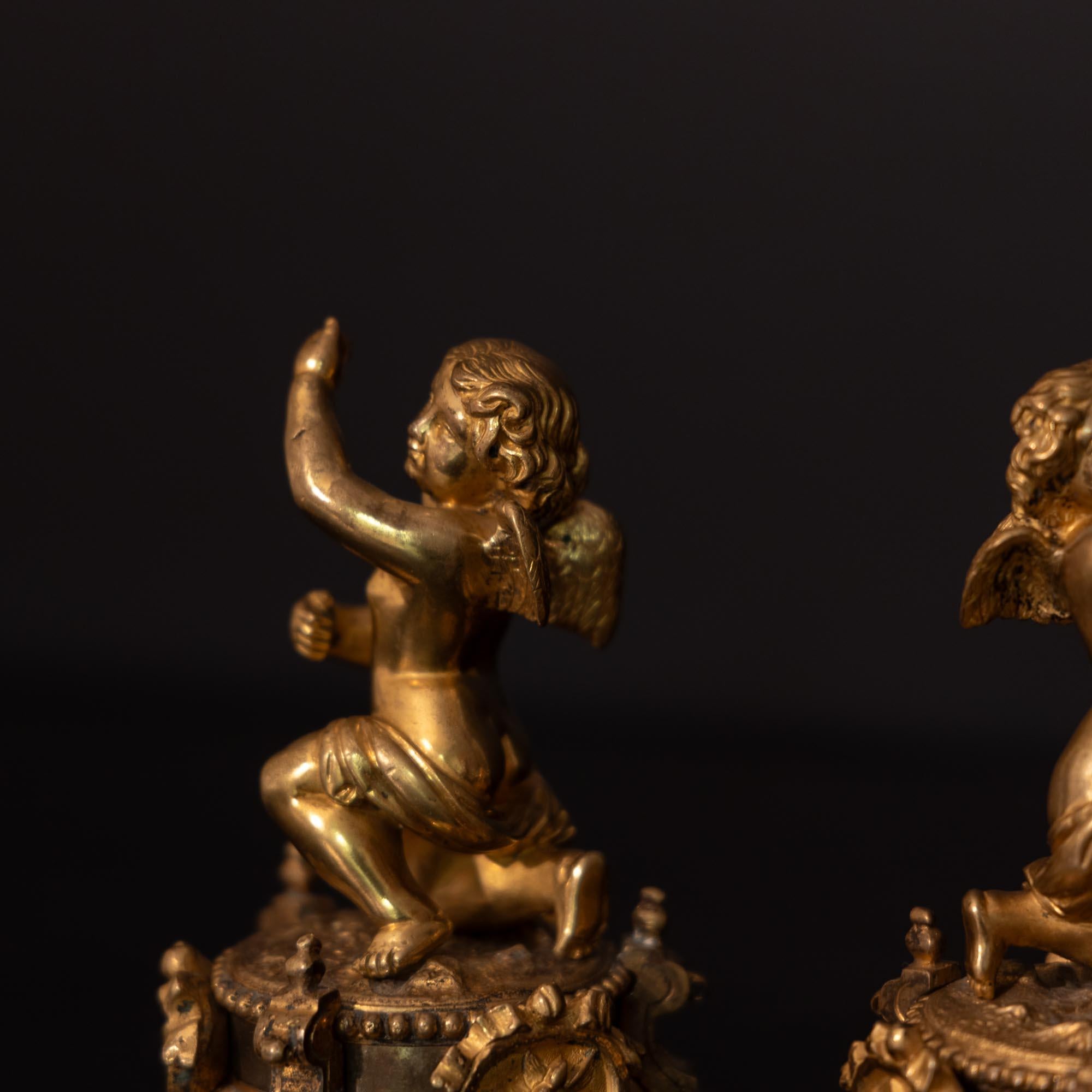 Louis XVI Pair of gilt Bronze Putti on Pedestals, probably France, Late 18th Century