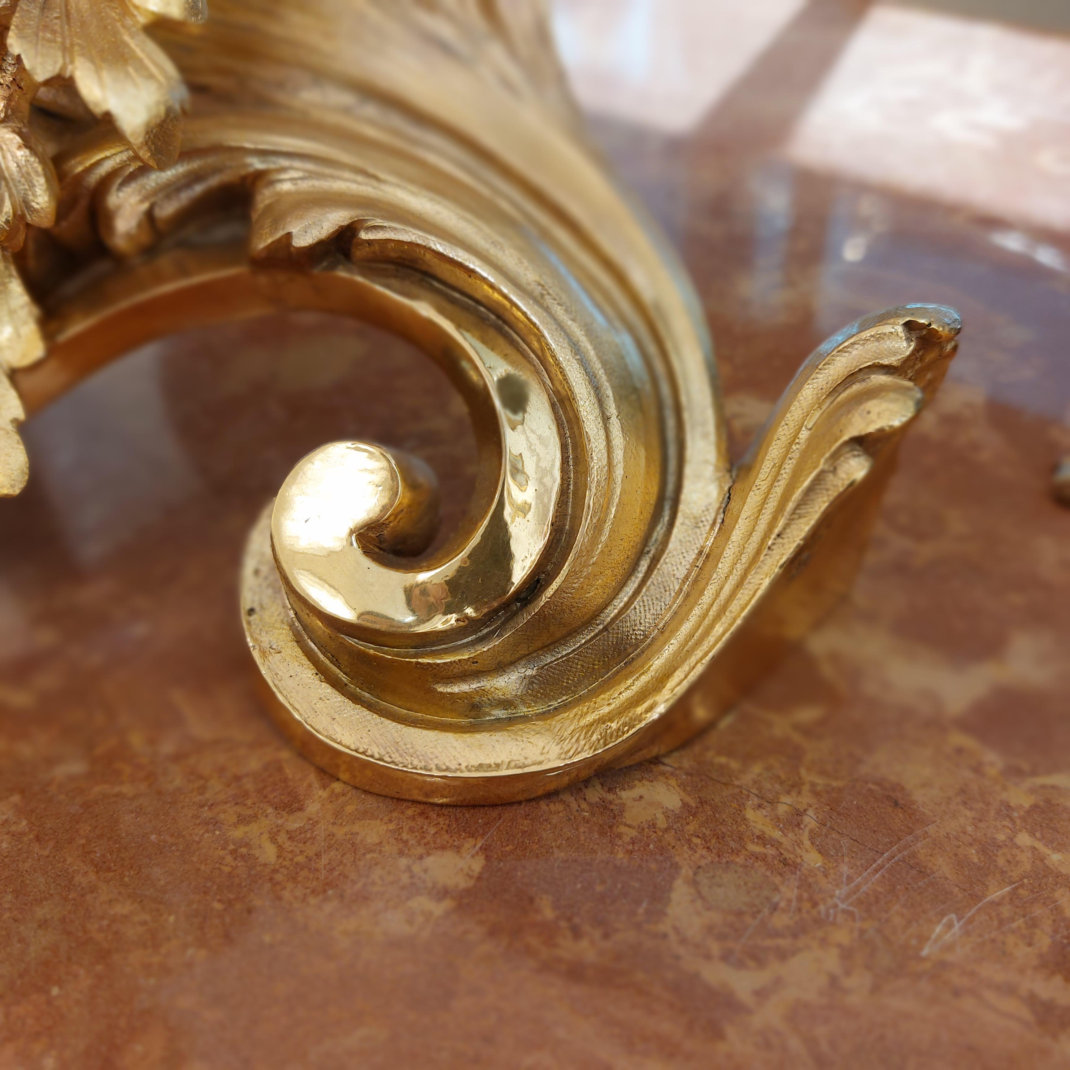 Coppia di sculture in bronzo dorato di Cupido e Psyché, XIX secolo in vendita 4