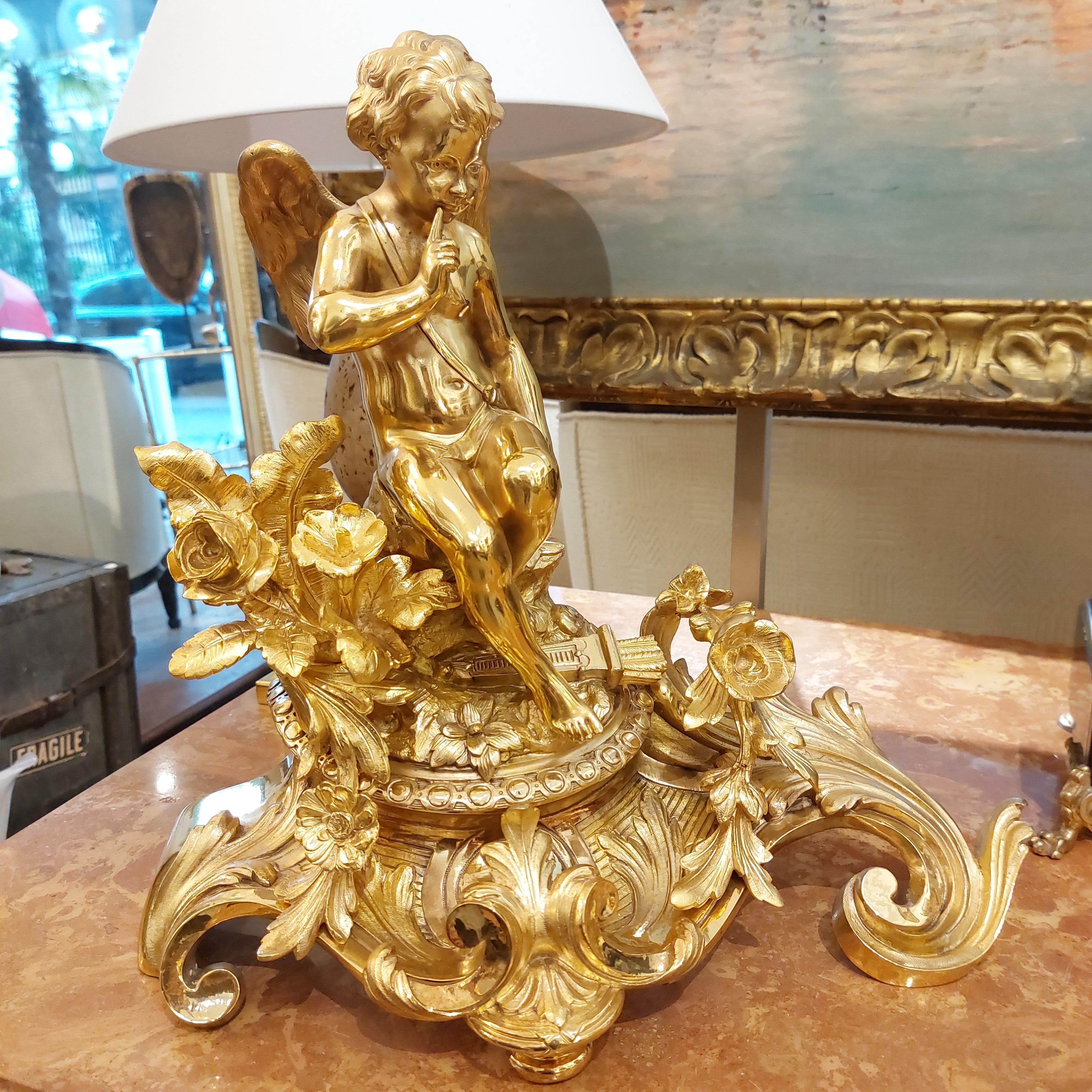 Milieu du XIXe siècle Paire de sculptures en bronze doré représentant Cupidon et Psyché, XIXe siècle en vente