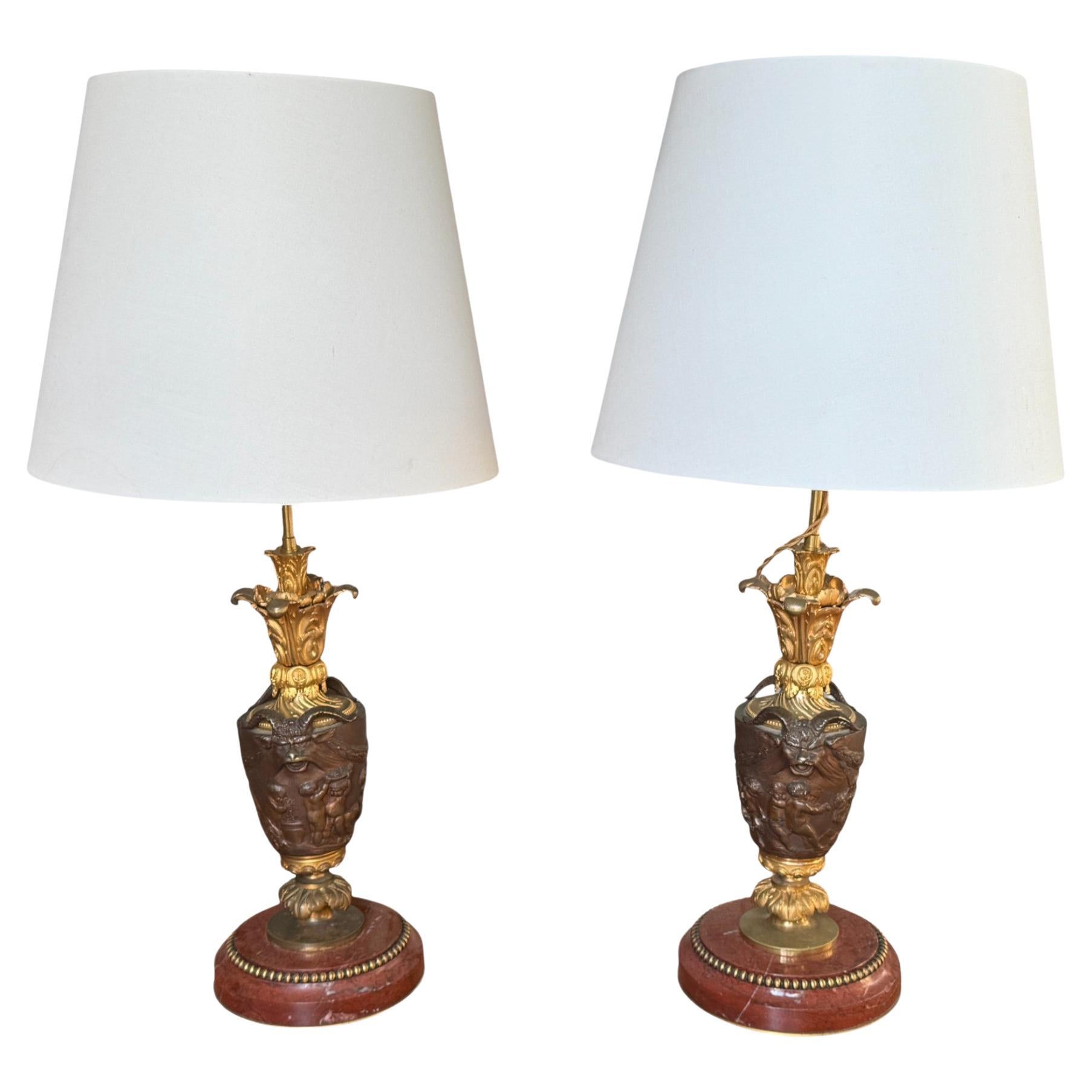 Pair of Gilt Bronze table Lamps with Red Marble Bases, 19th Century en vente