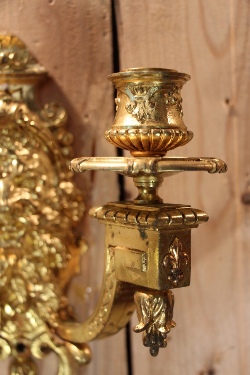 French Pair Of Gilt Bronze Wall Lights Signed By Etienne Giraud In Lyon For Sale