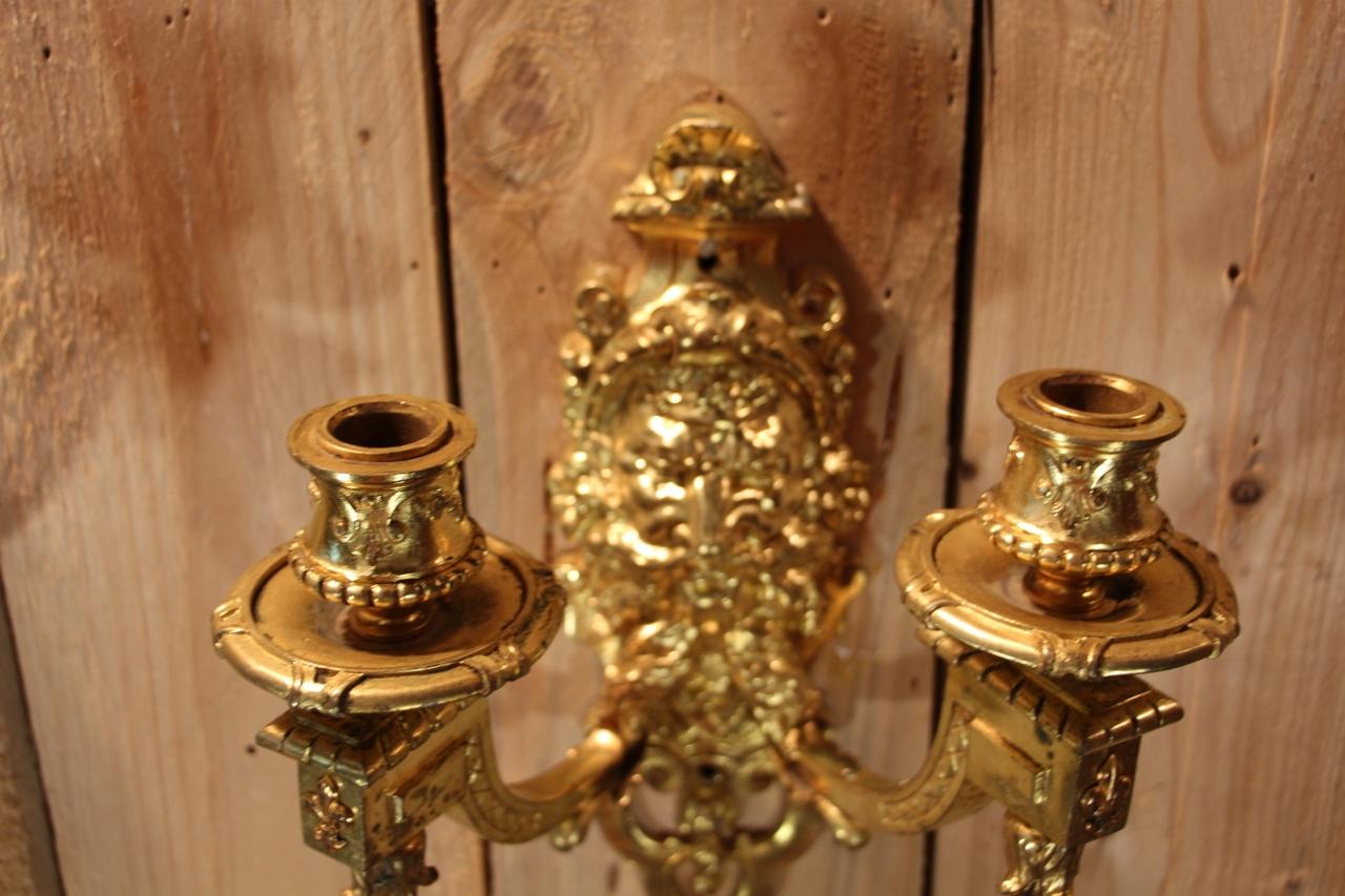Pair Of Gilt Bronze Wall Lights Signed By Etienne Giraud In Lyon In Good Condition For Sale In Charmes, FR