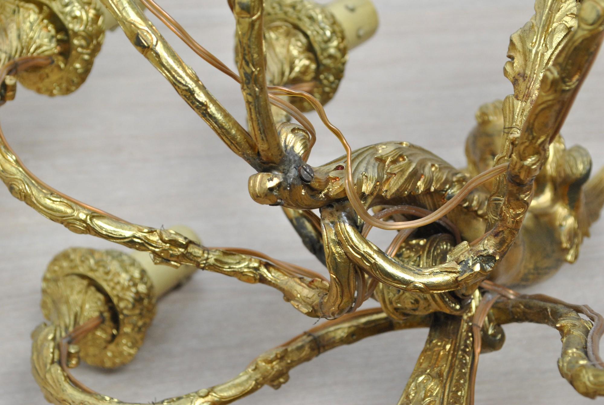 Coppia di applique in bronzo dorato con putti alati, Napoleone III, XIX secolo in vendita 10