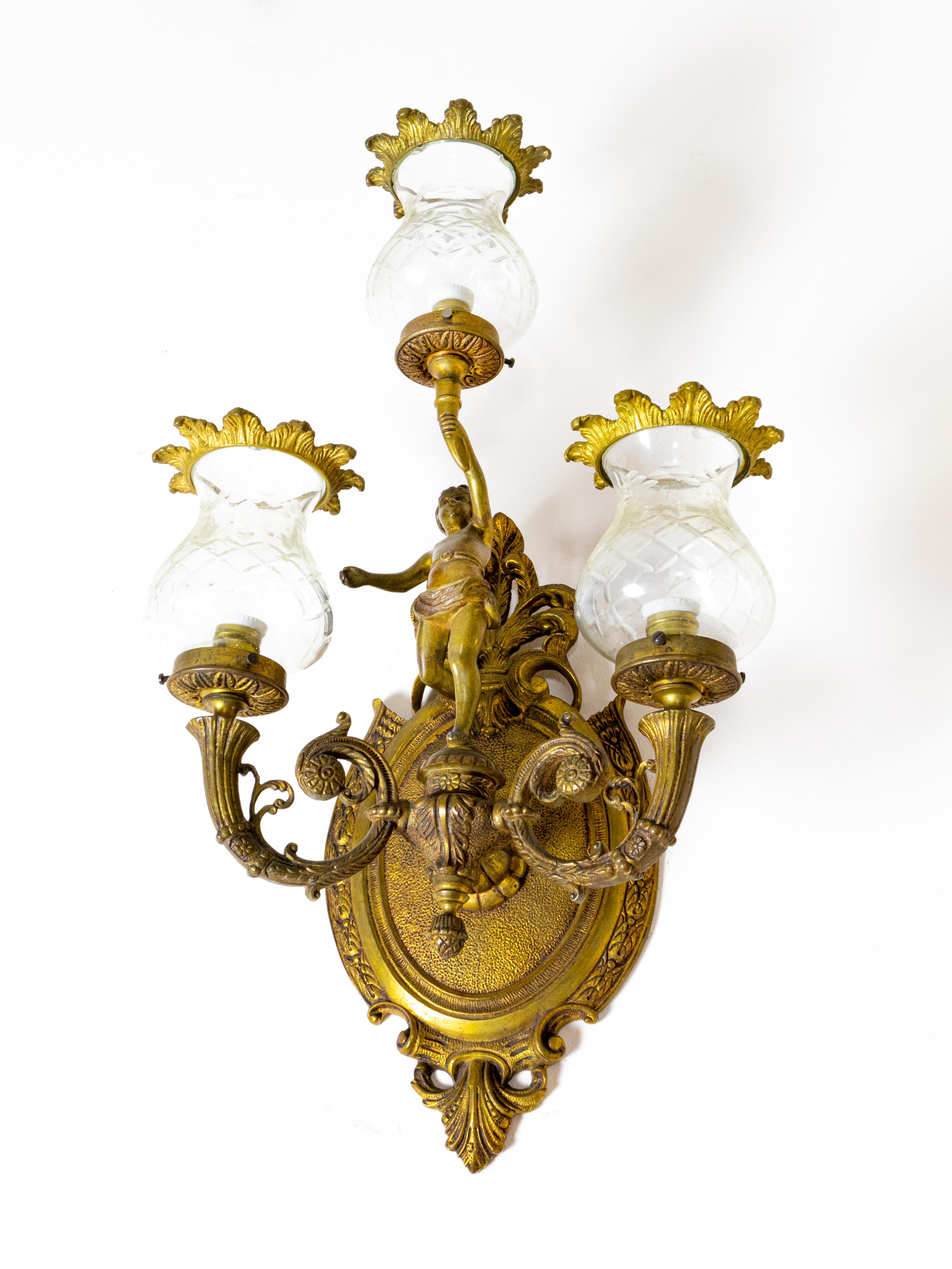 Pair Of Gilt Bronze Glass Wall Light Sconces, 1900s For Sale 1