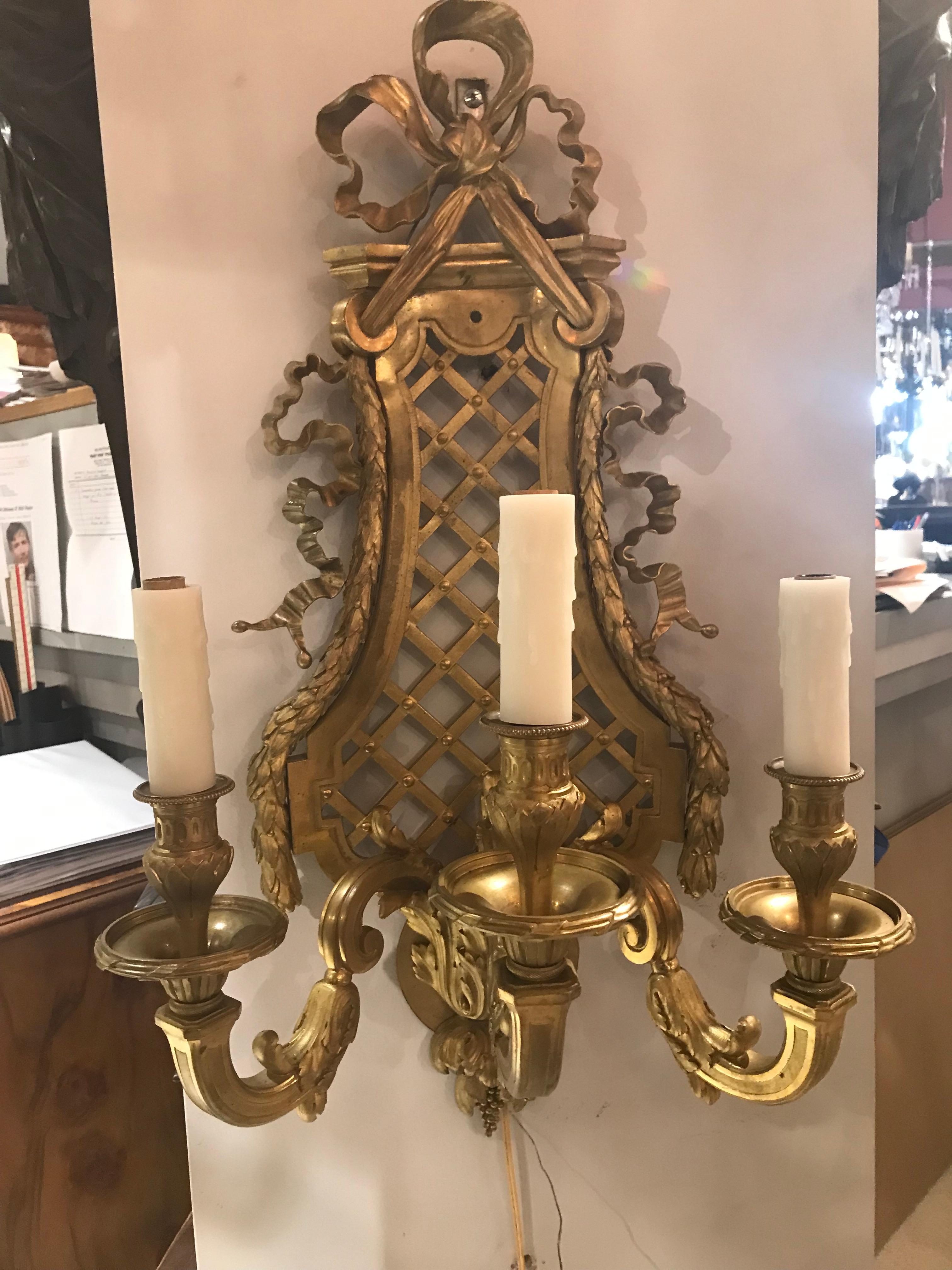 Pair of Gilt Bronze Wall Sconces by Henri Vian For Sale 4
