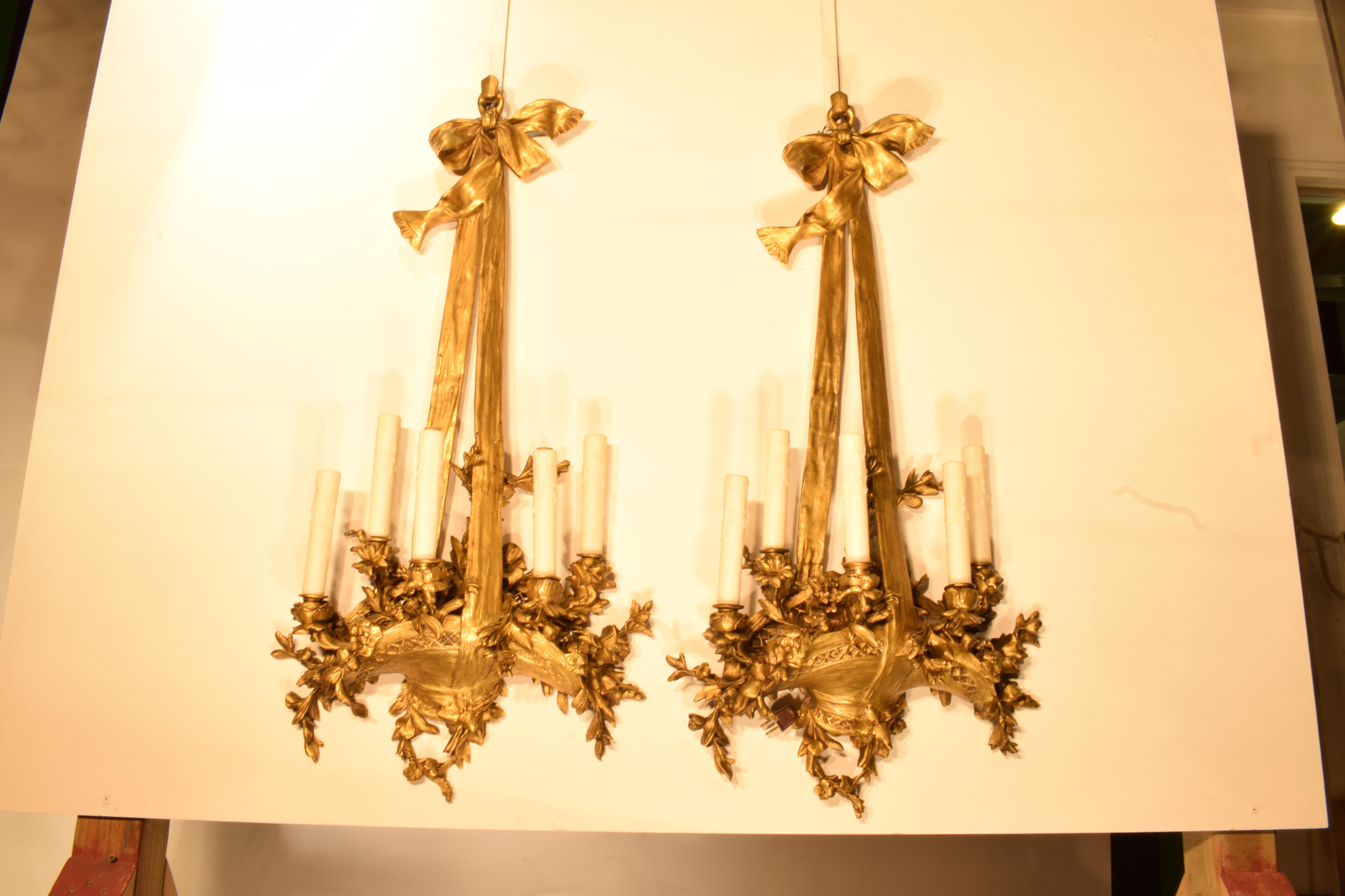 Pair of Gilt Bronze Wall Sconces For Sale 4