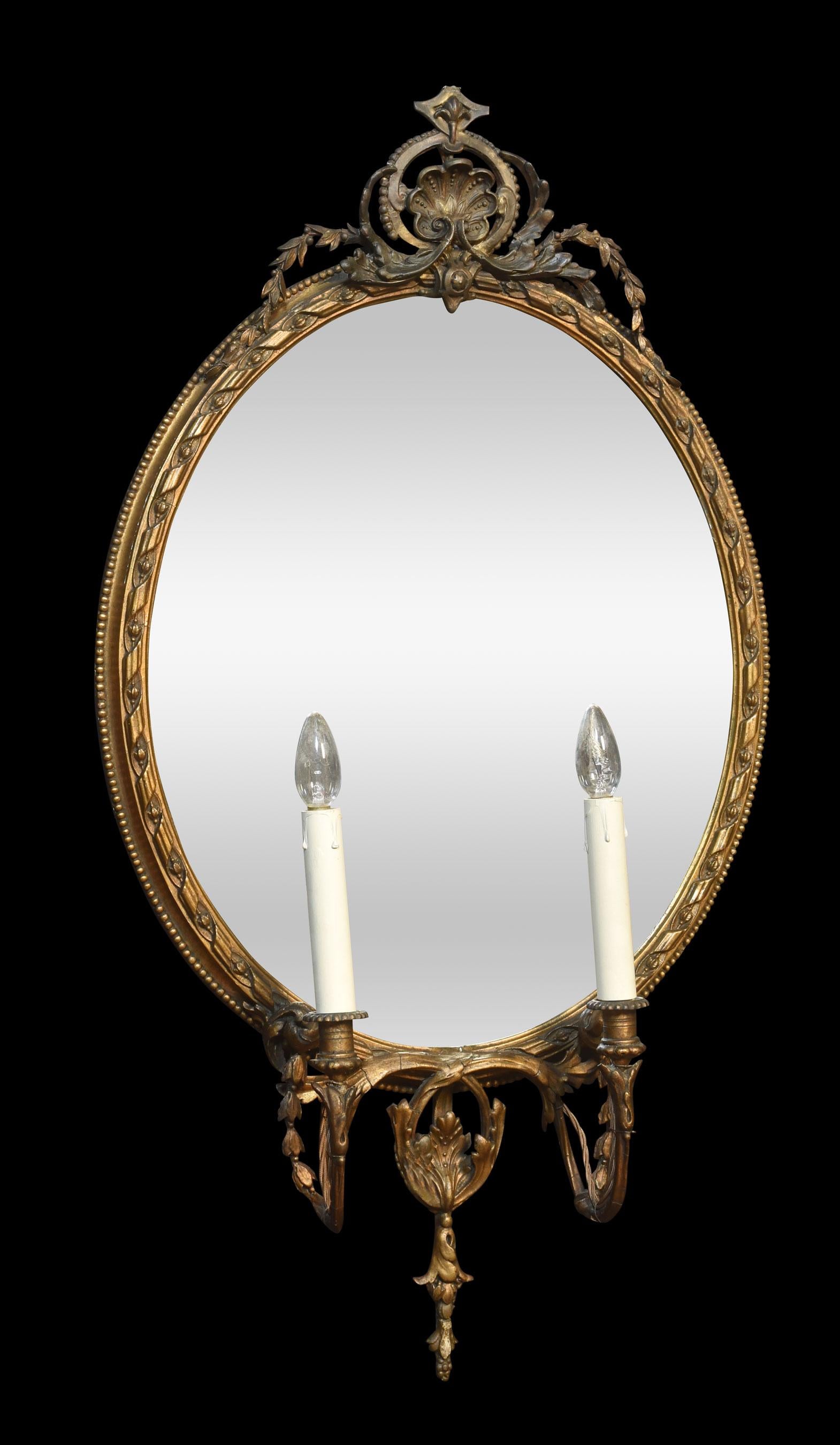 Pair of Gilt Girandole Wall Mirrors In Good Condition For Sale In Cheshire, GB