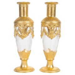 Paire de vases en métal doré et cristal, fin du 19e siècle, période Napoléon III.