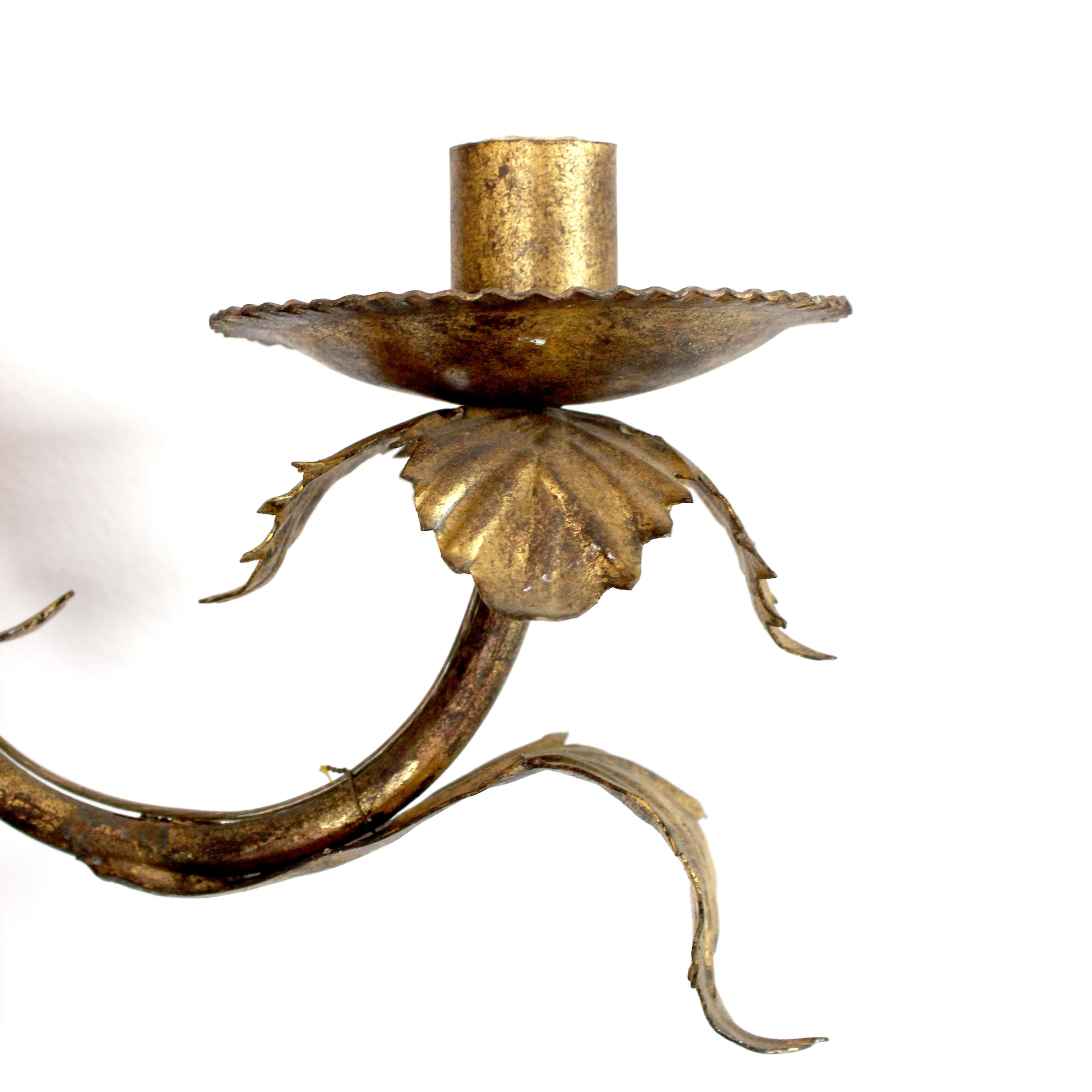 Pair of gilt metal appliqués with leaf decoration - 20th century en vente 2