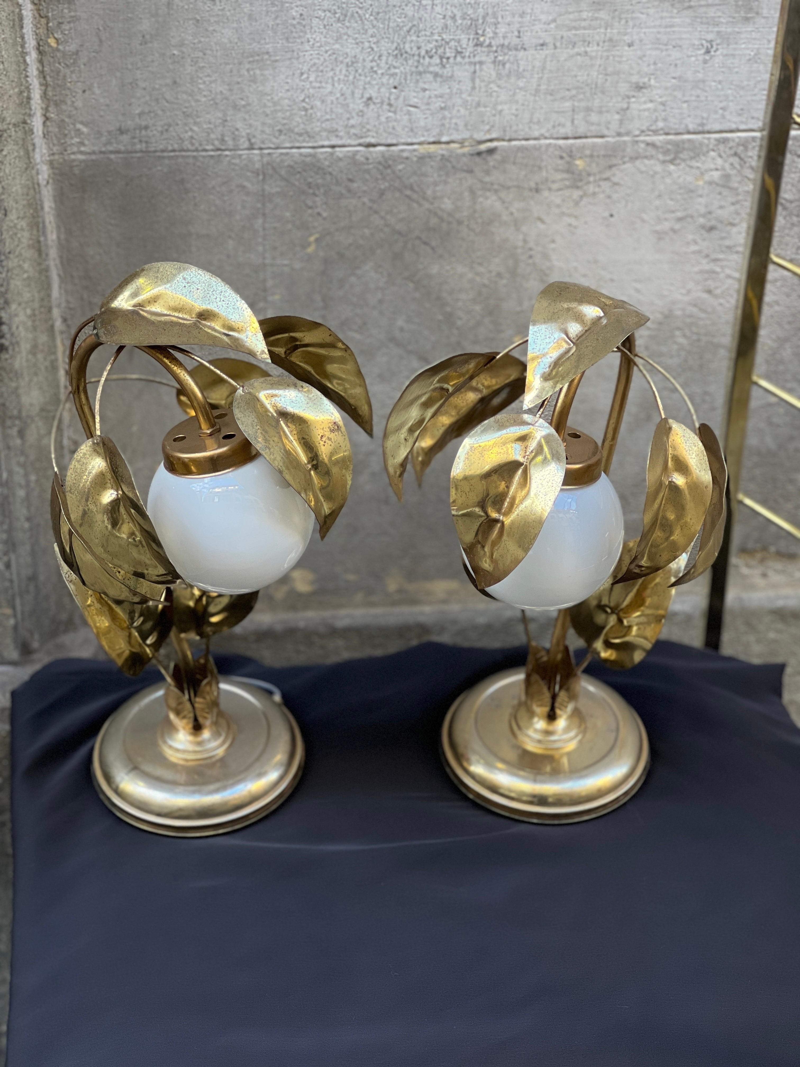 Pair of Gilt Metal Leaves Table Lamps with White Glass Ball, 1950s 7